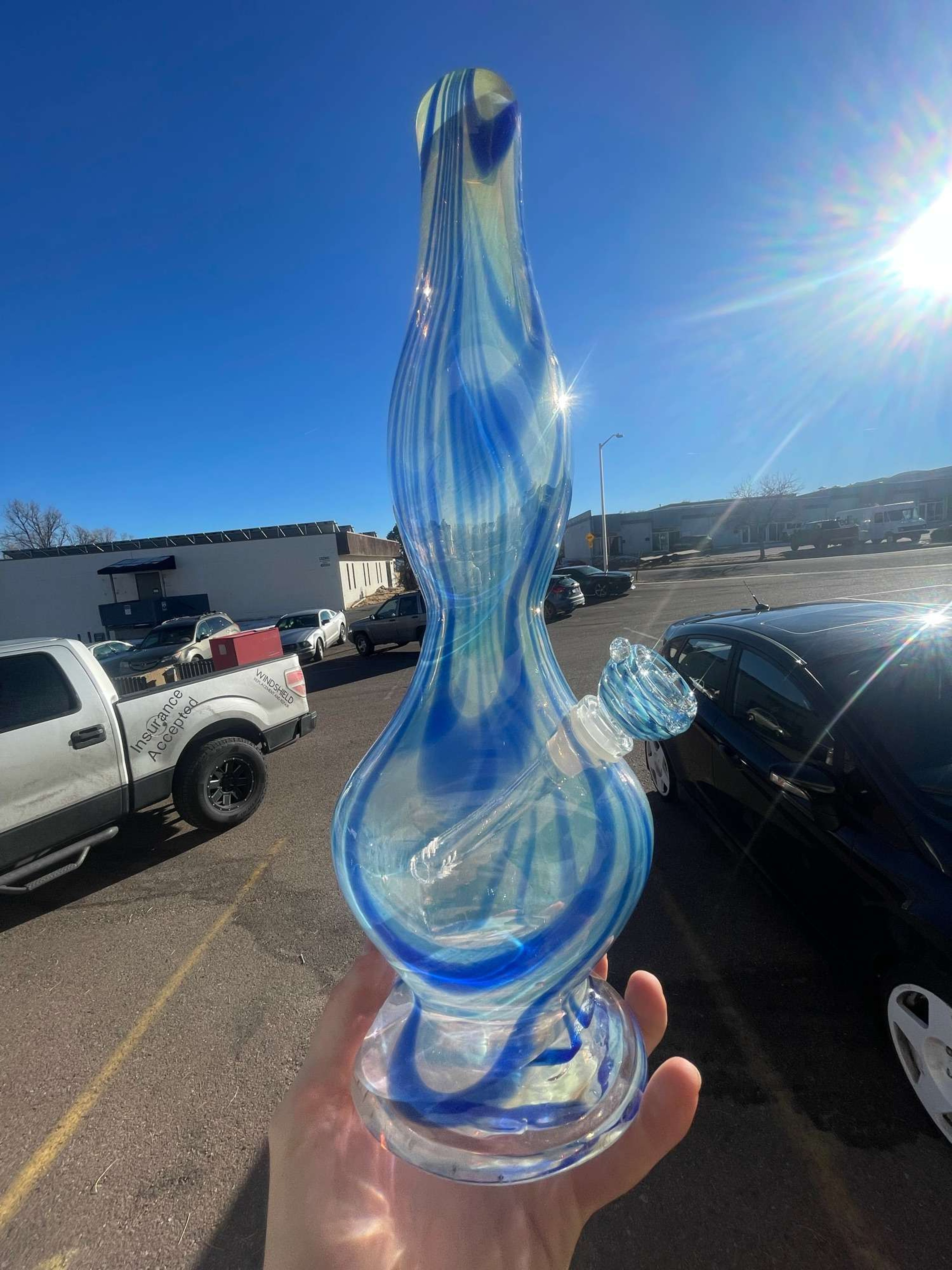 Preview pic of Wavy Bong w matching slide 