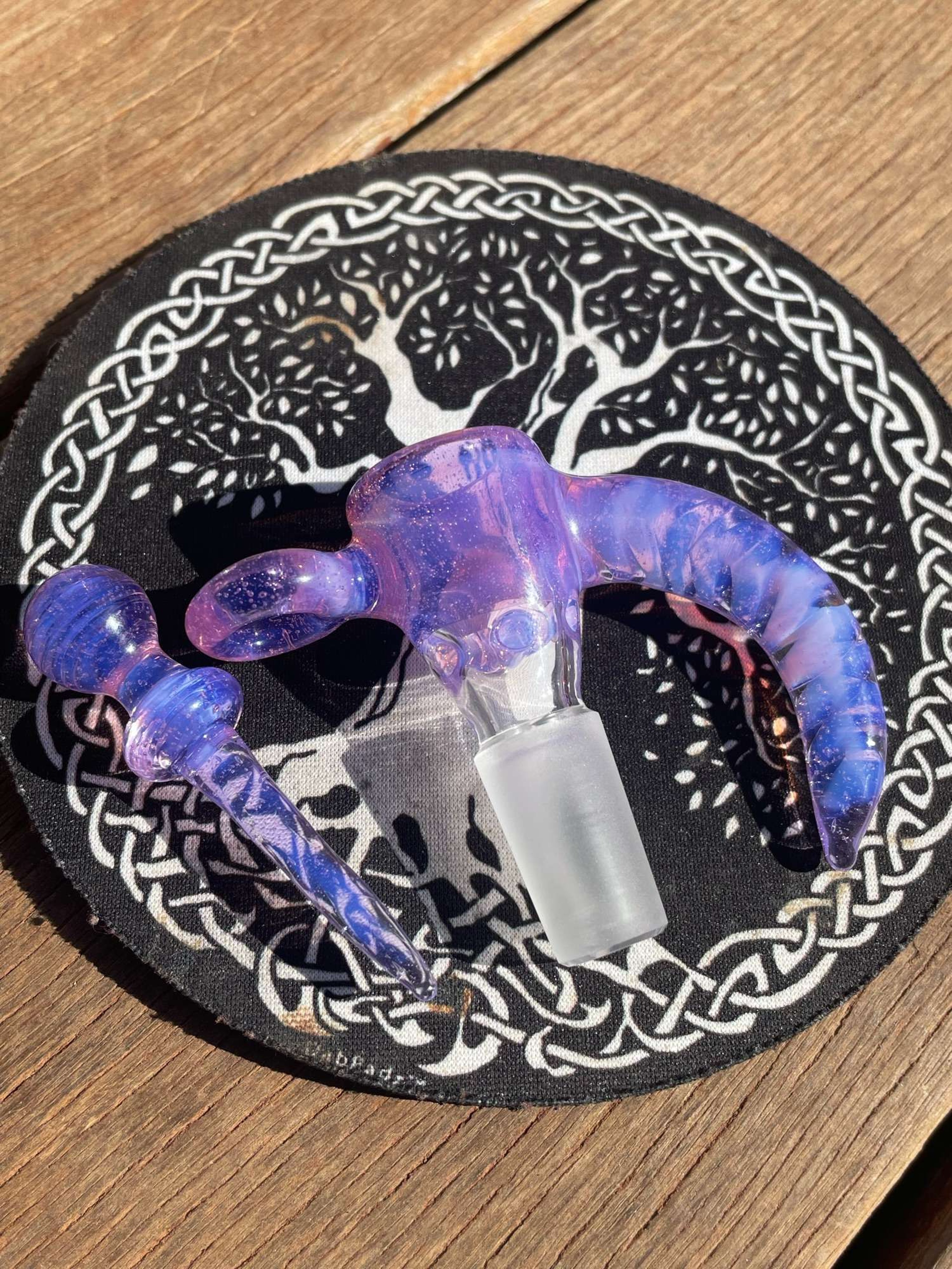 14mm 4hole slide with poker colored in pink slyme image 0