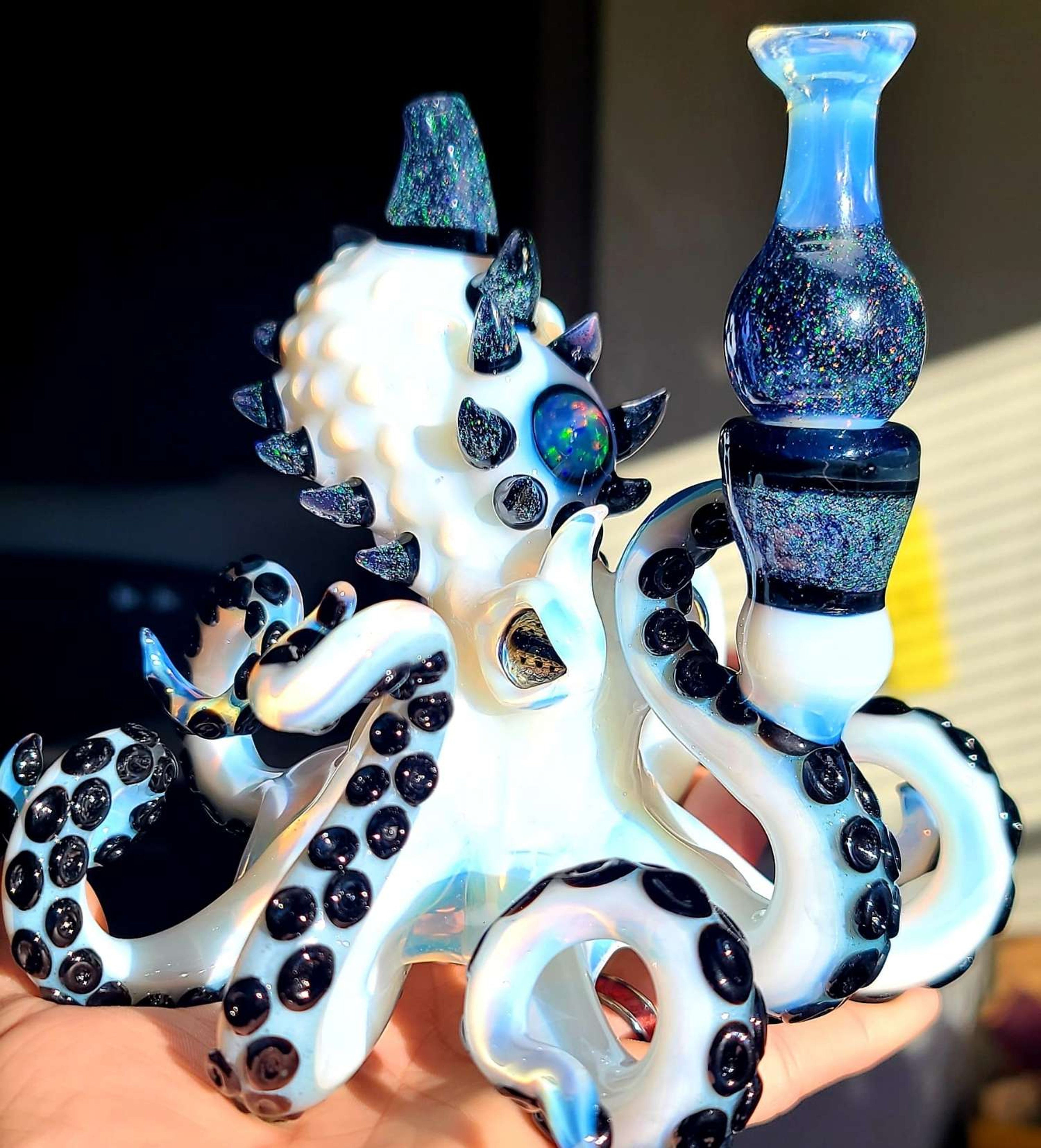 Preview pic of Mako Crushed Opal Octo