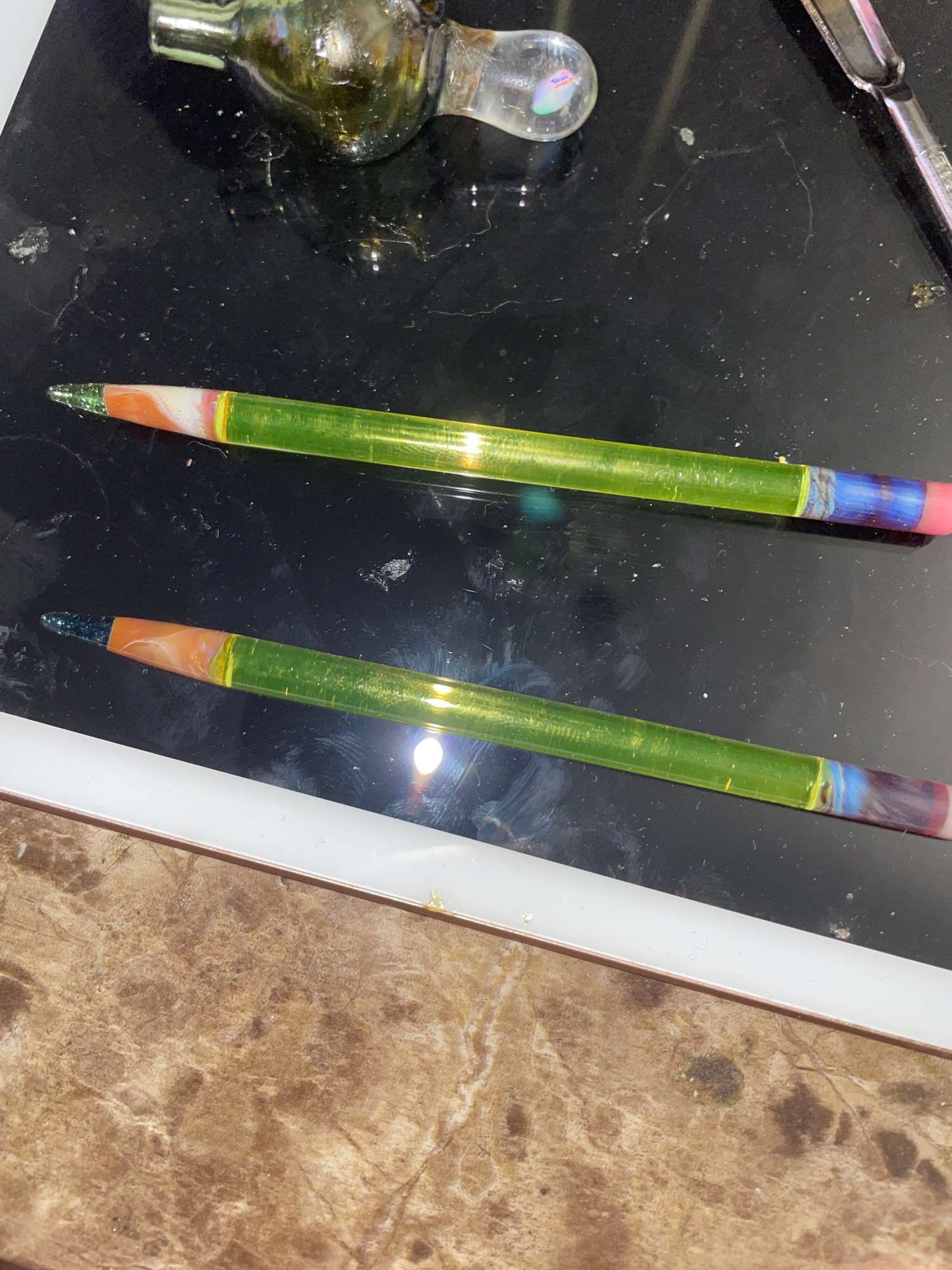 Preview pic of 2 Sonic Glass UV Pencils