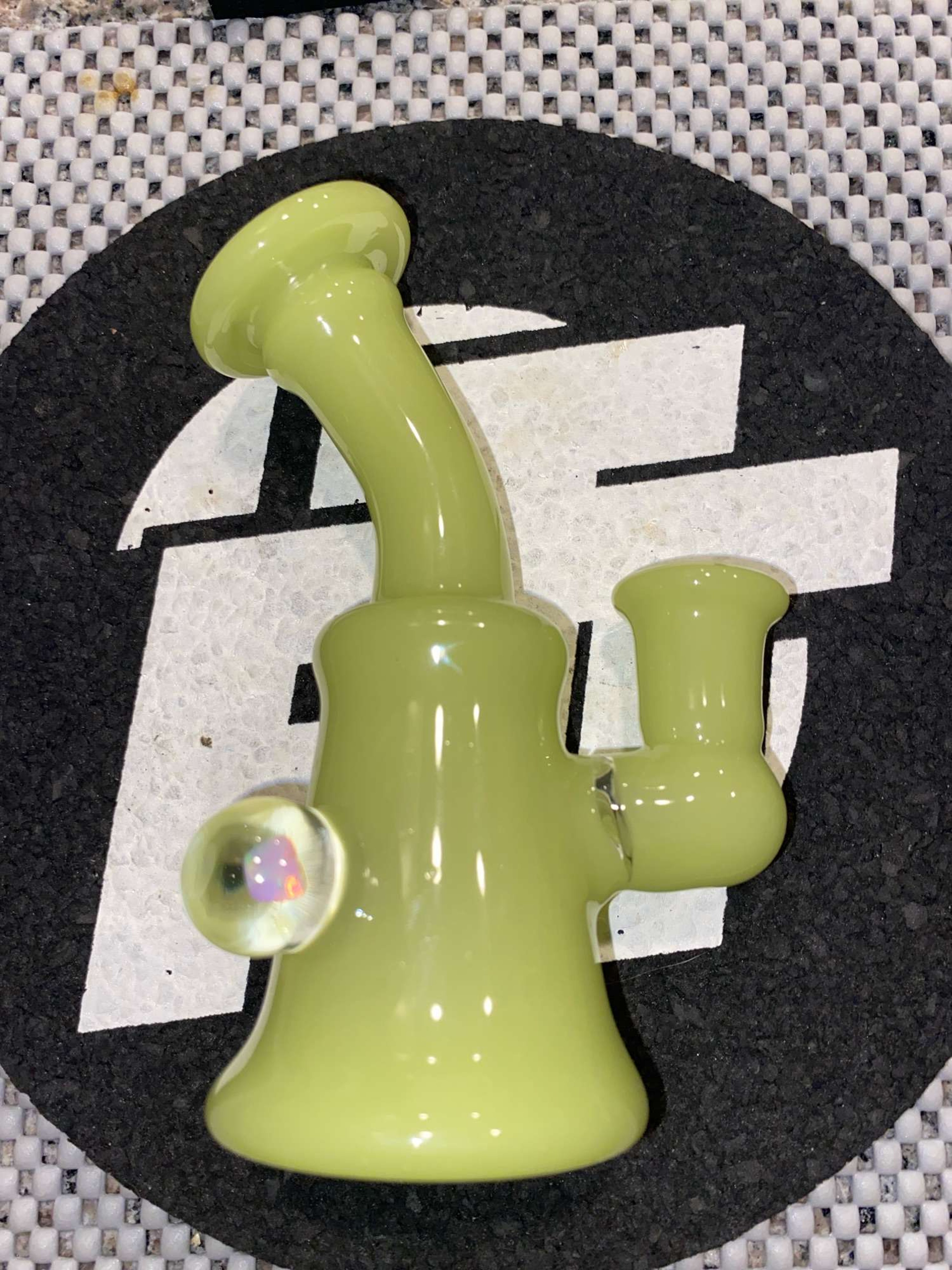 Neo Glass CFL image 0