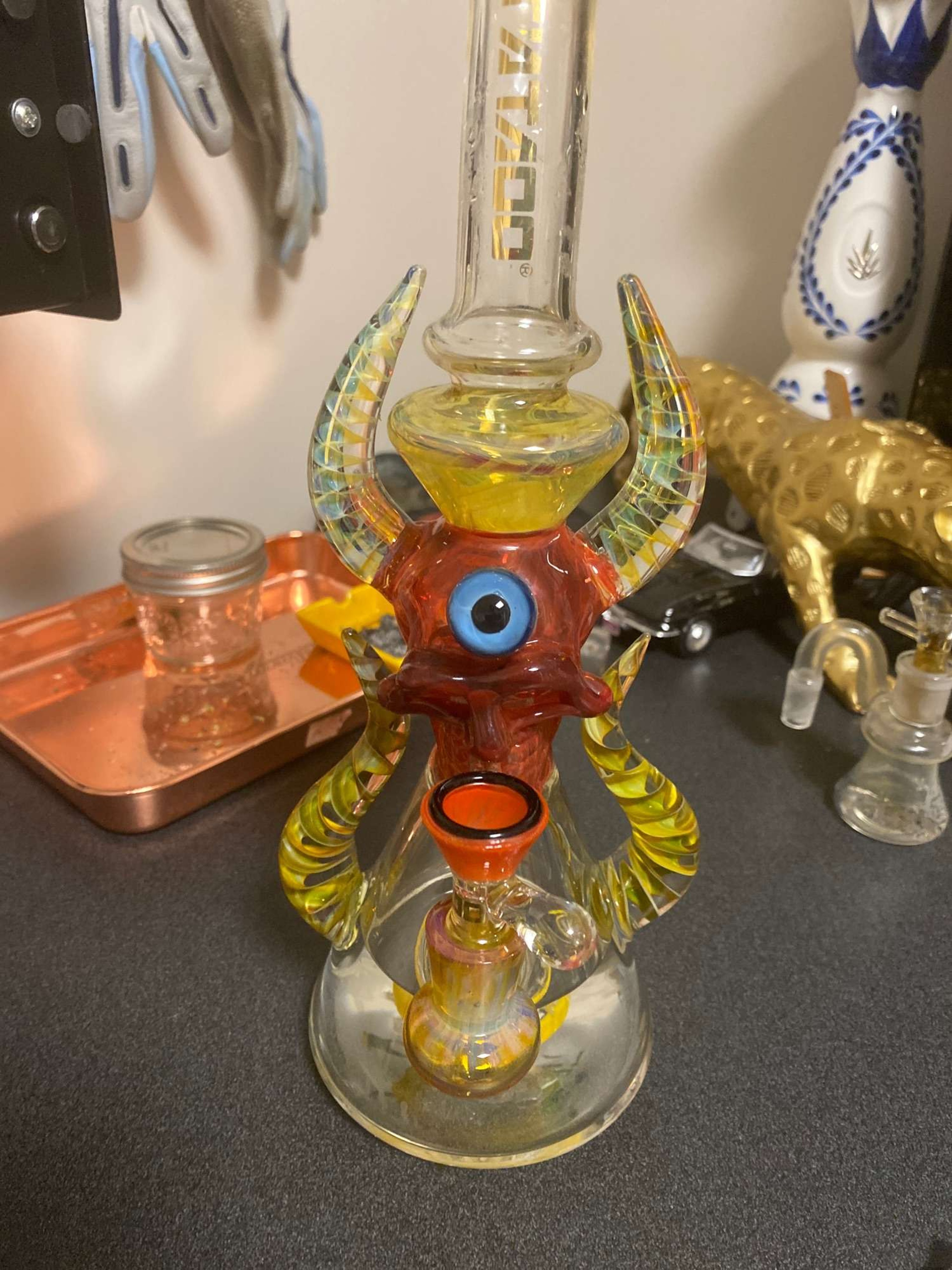 Preview pic of Tattoo bong 