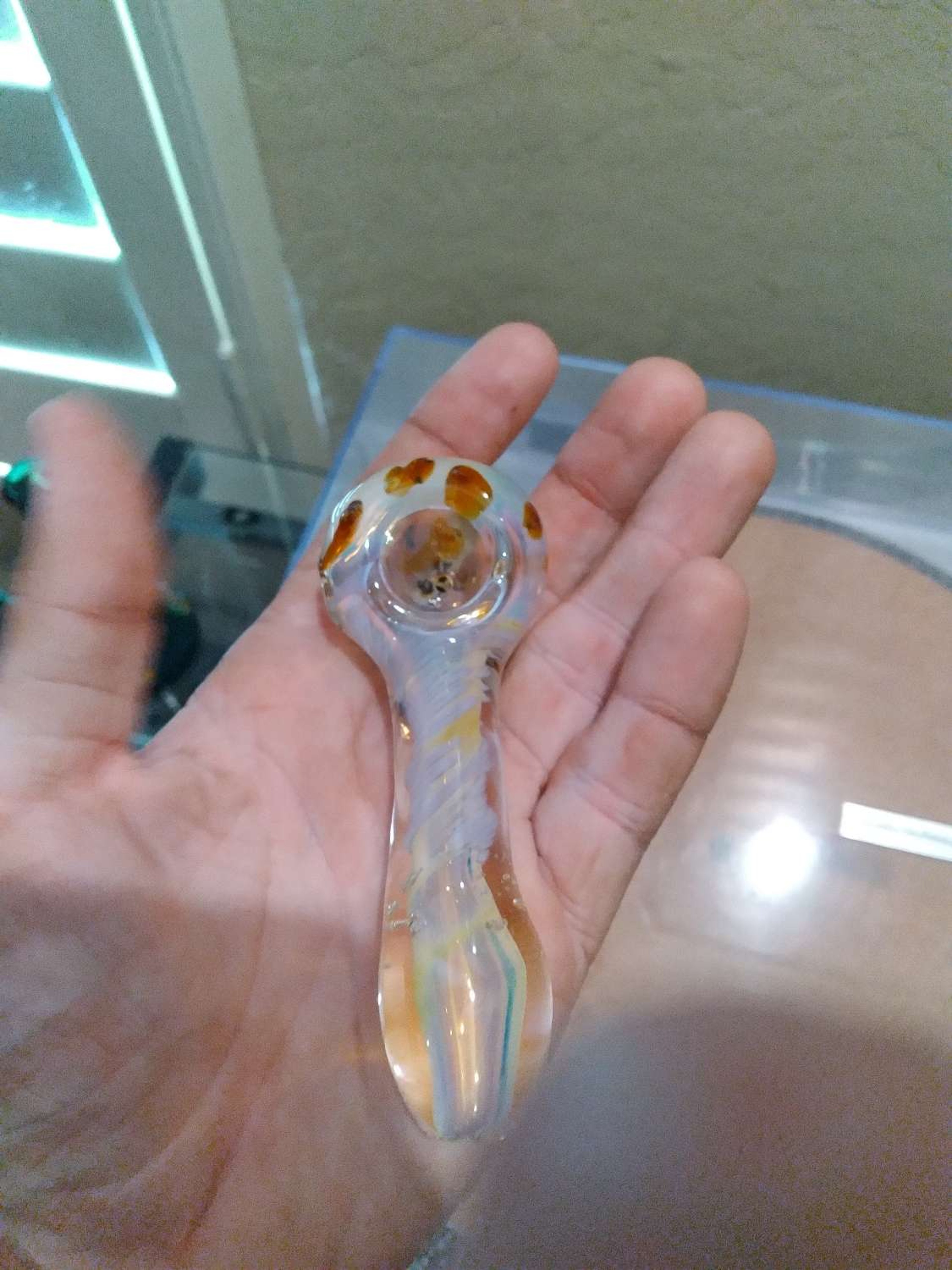 Chameleon glass pipe image 0