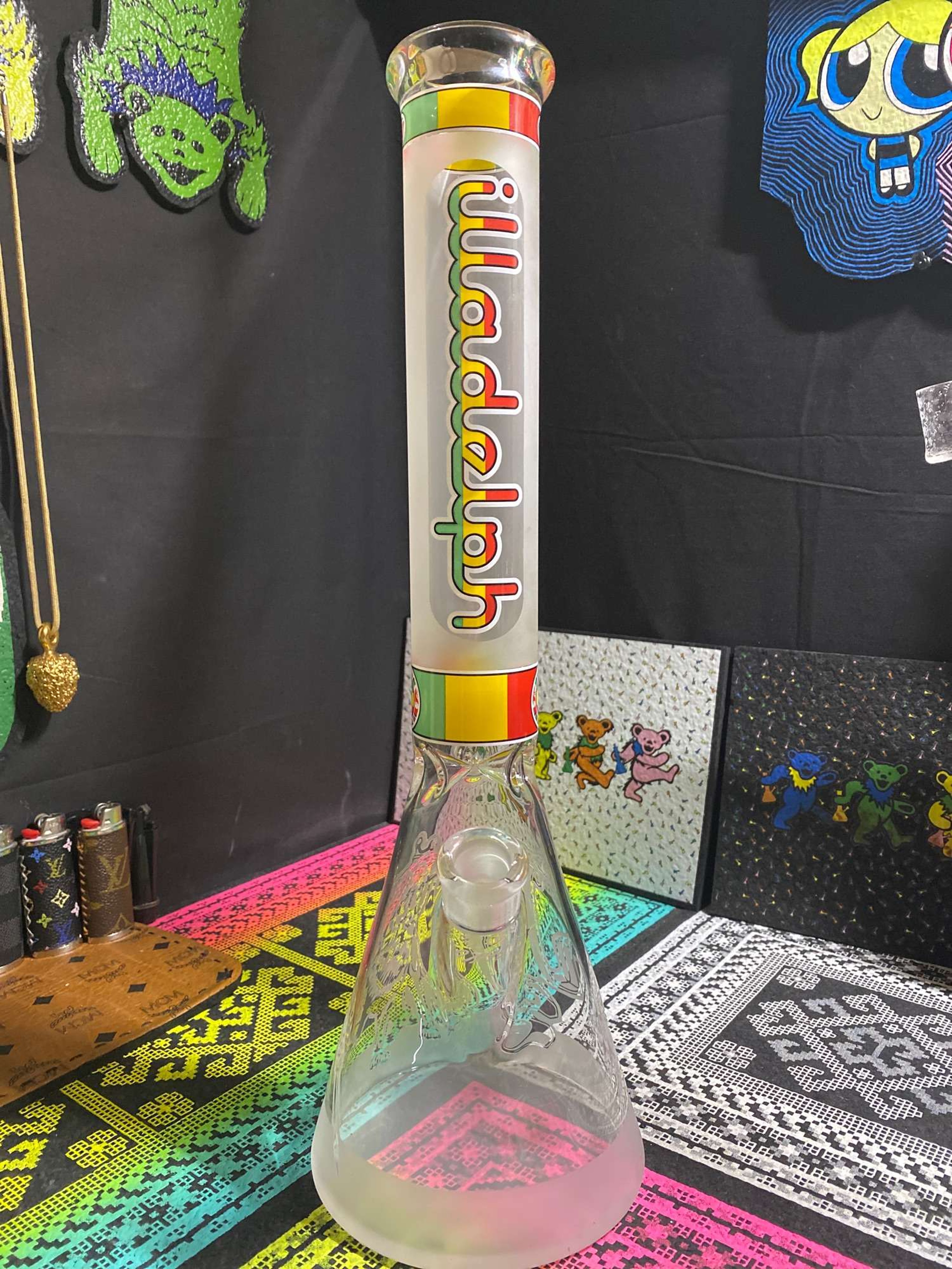 Illadelph frosted/engraved Rasta short image 0