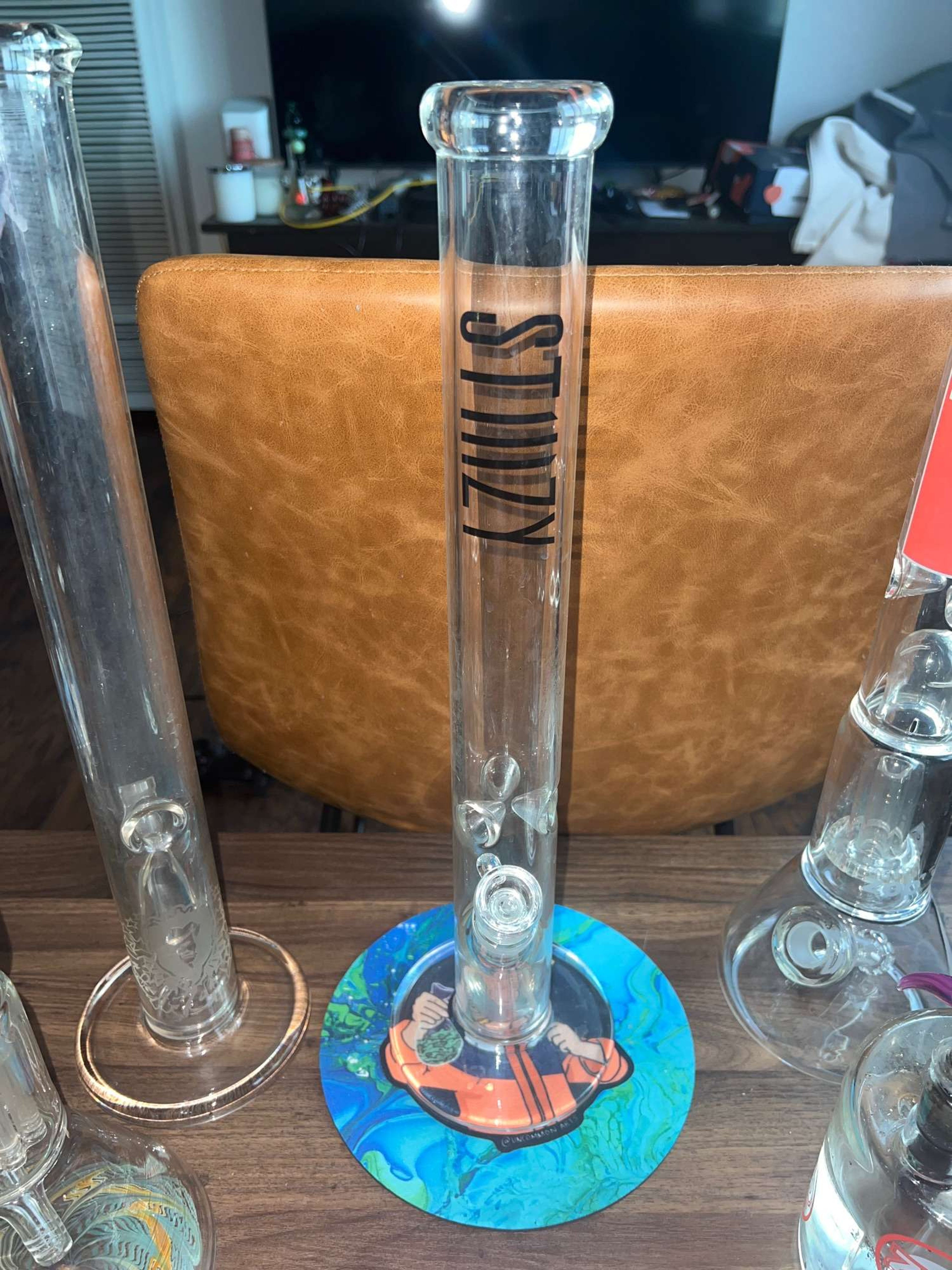 *Real* STIIIZY Bong image 0