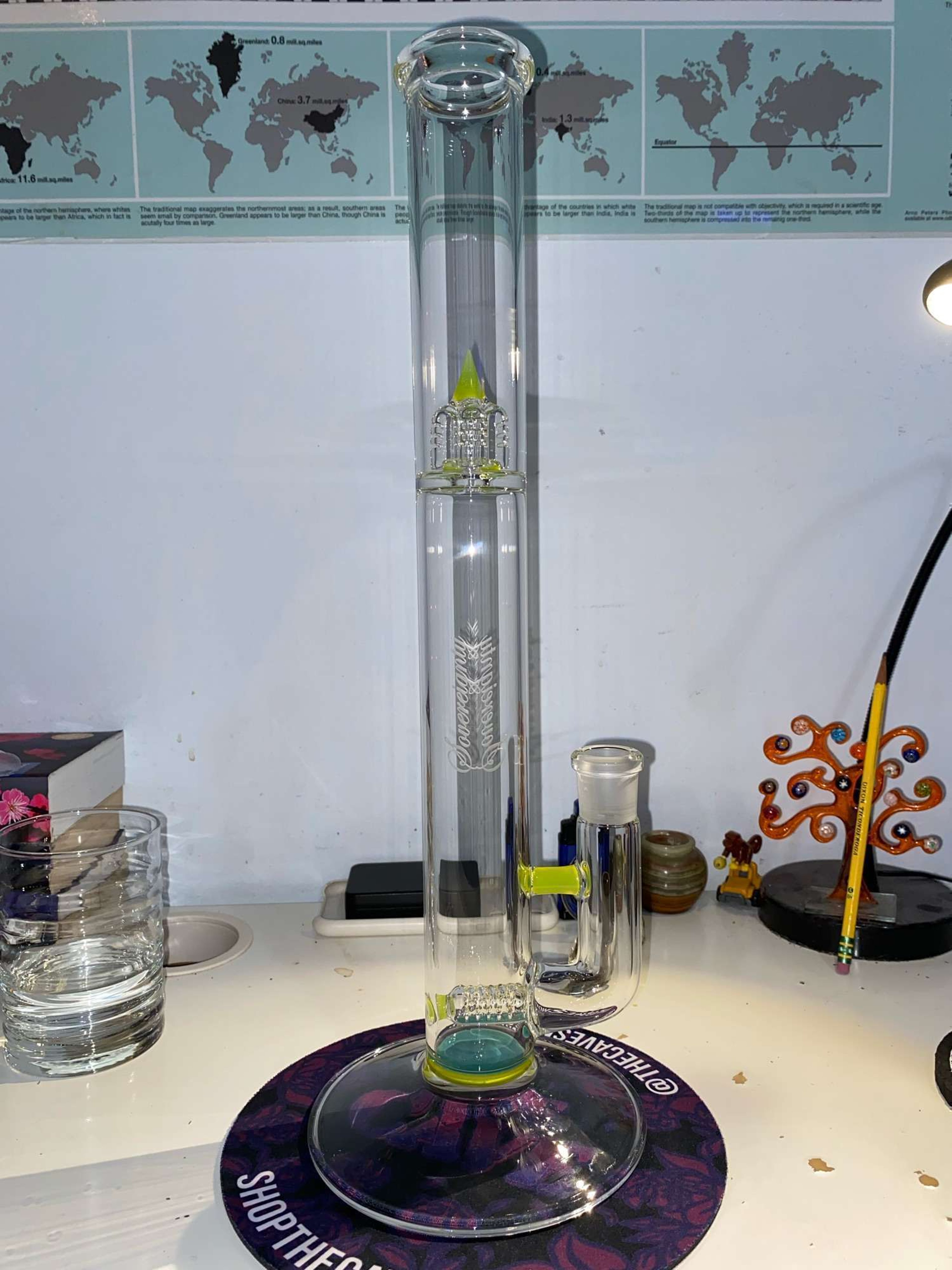 Sovereignty Glass 44 PA Upgrid Stemline in Fresh Avocado image 0