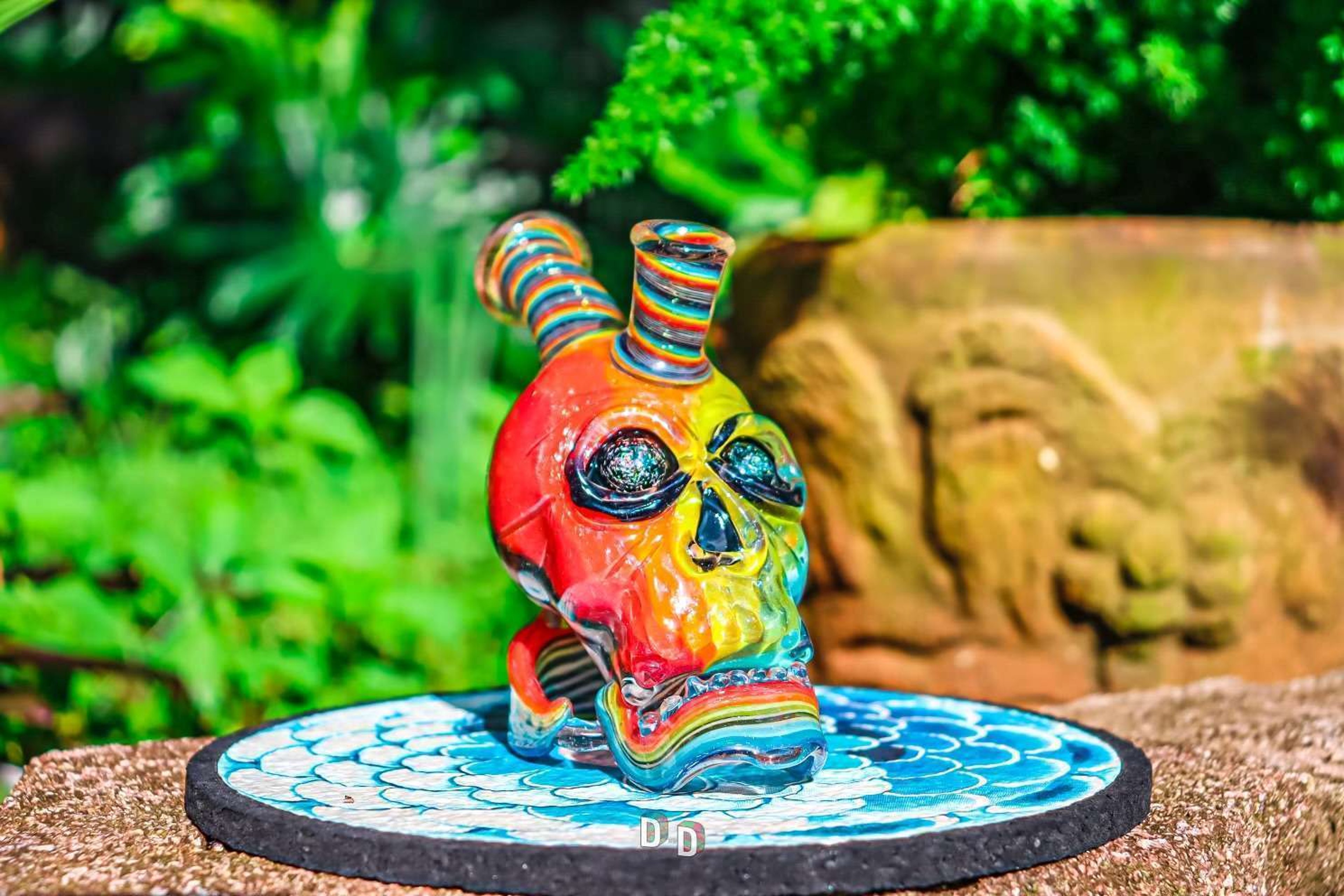 UV reactive Shane Smith Rainbow Skull Rig image 0