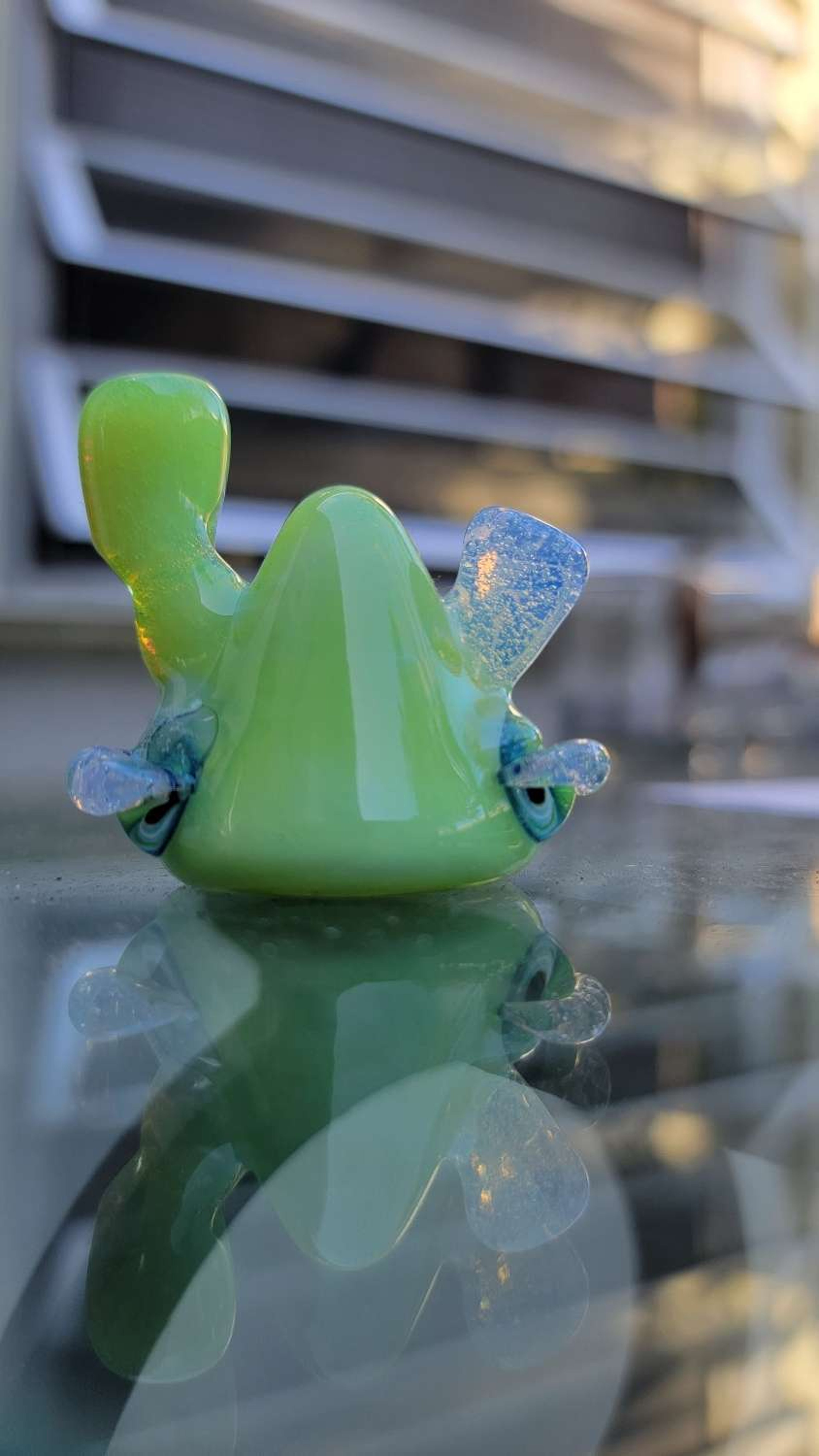 Preview pic of Lerk Pendant 