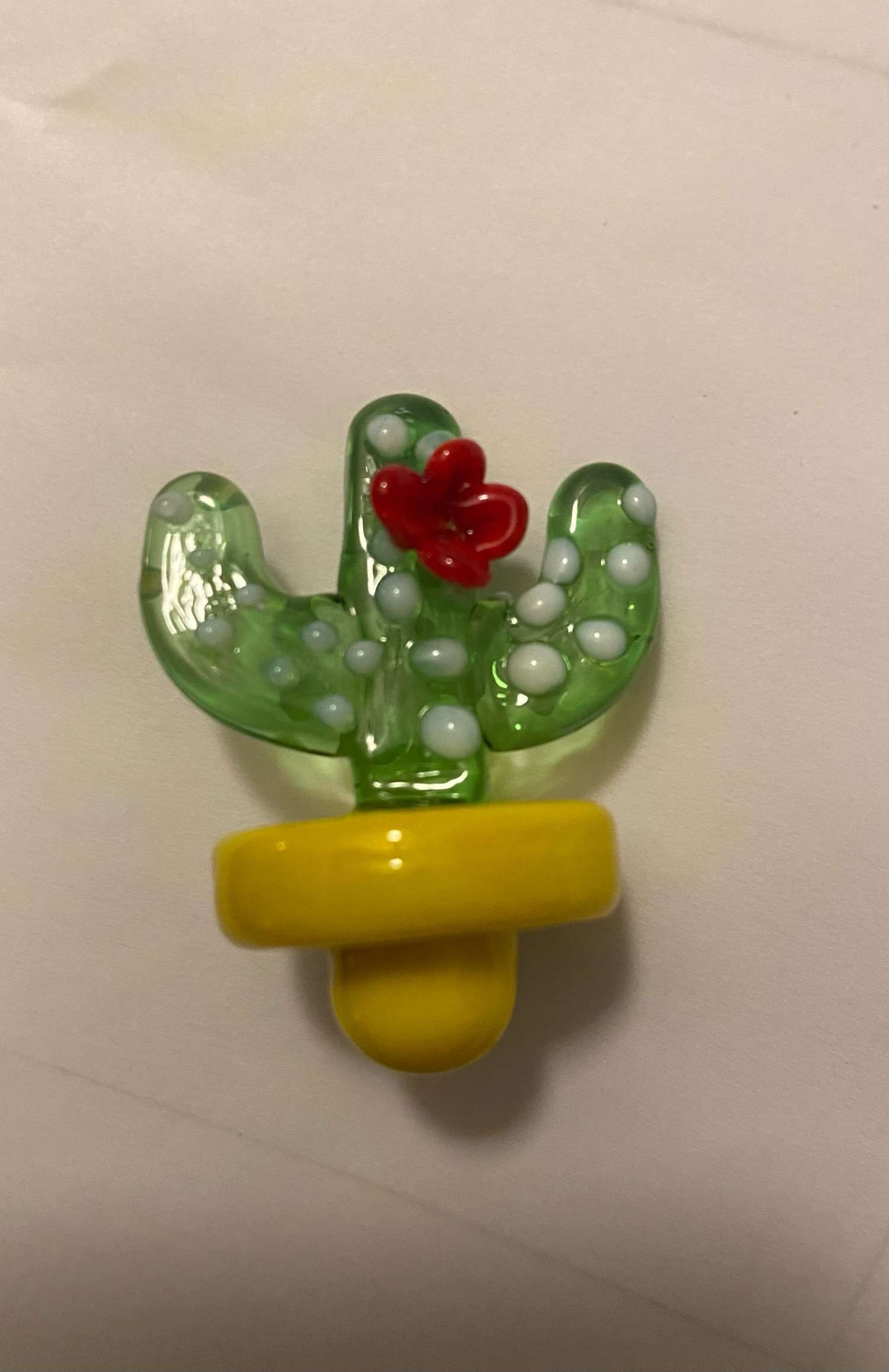 Preview pic of Peak carb cap