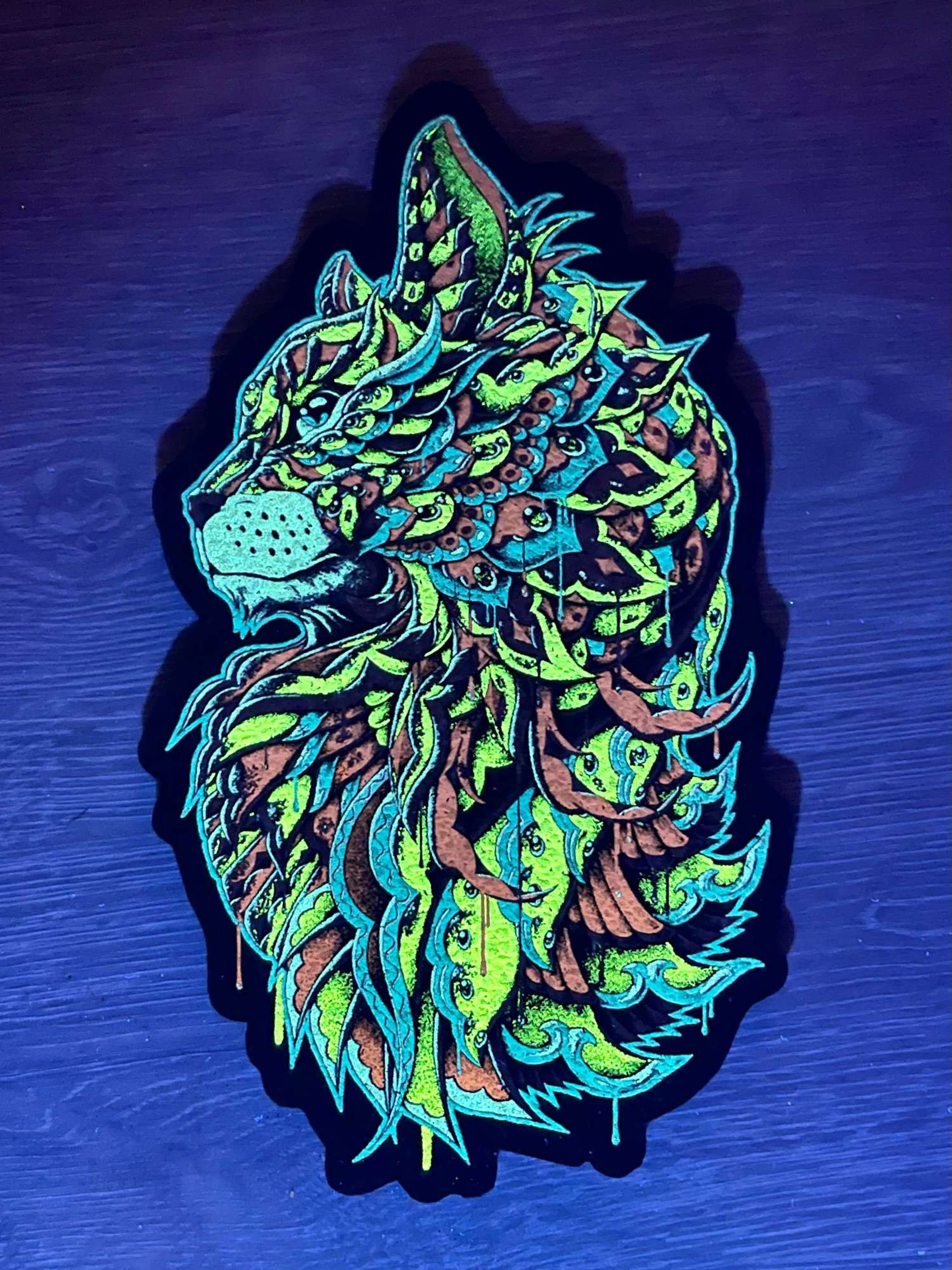 Preview pic of “Cat” Moodmat with UV & glow, Brand New in 10/10 condition 