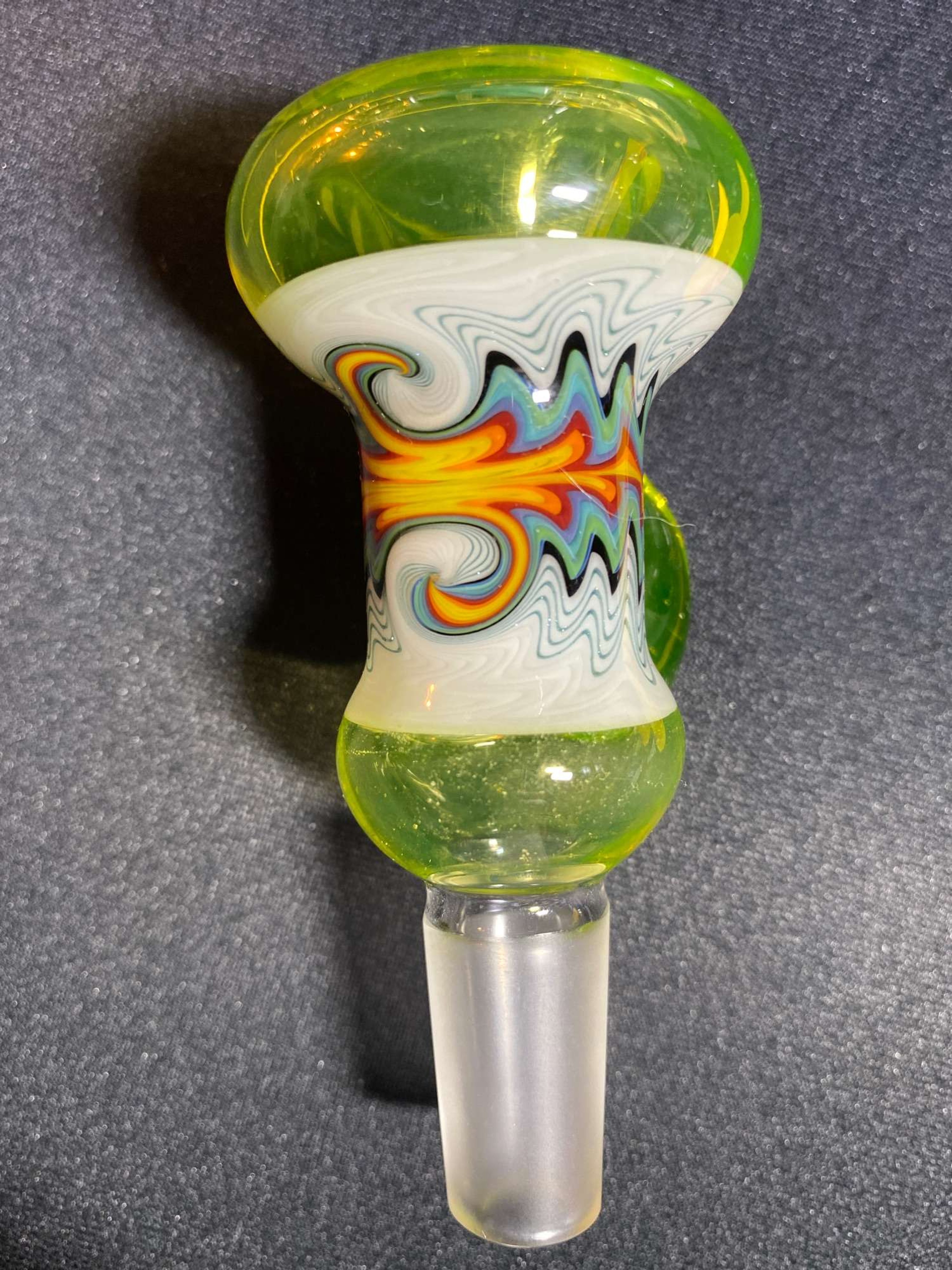 Preview pic of Alex Shmalex UV push bowl 14mm