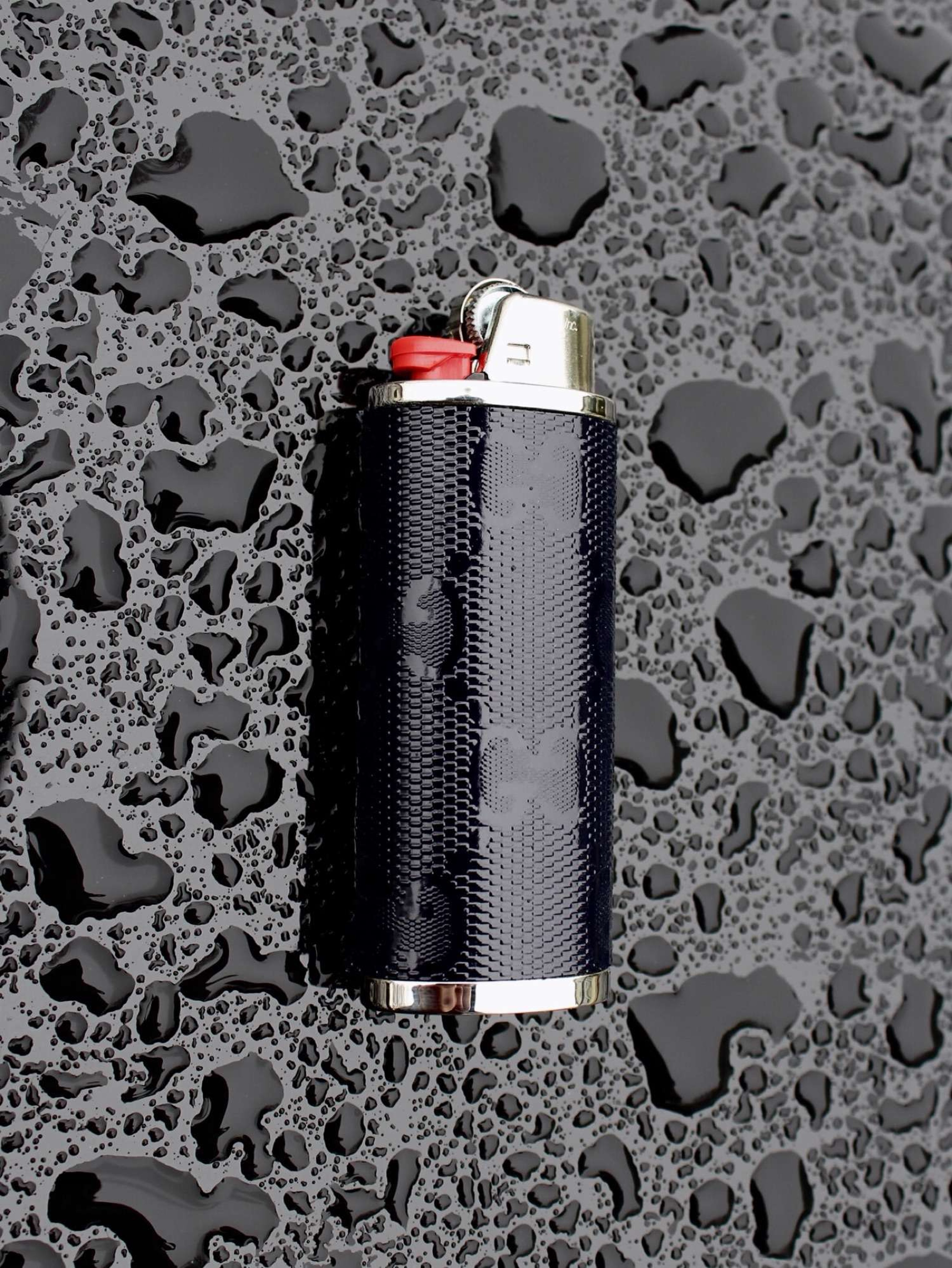Gucci Lighter Sleeves image 0
