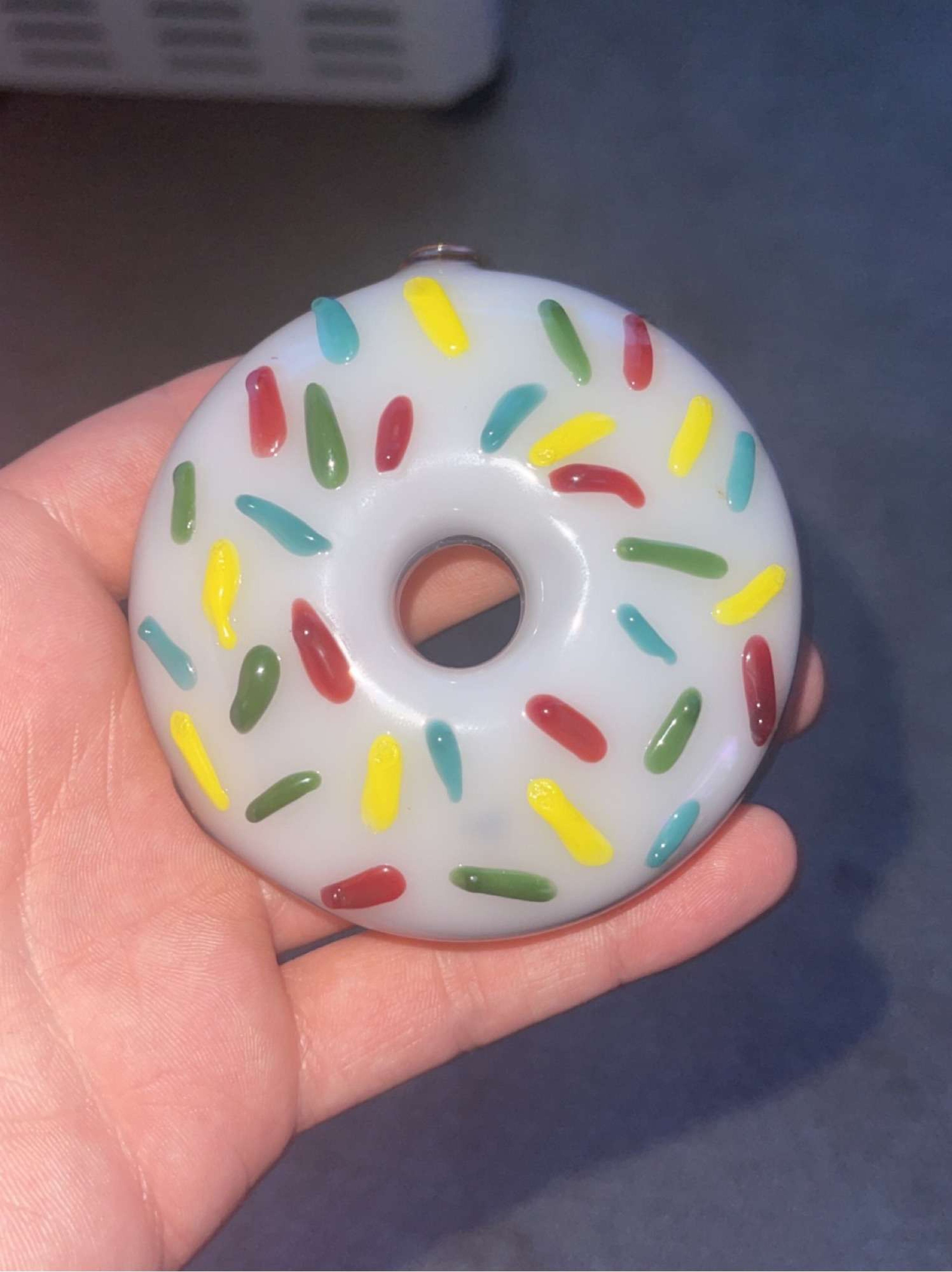 Frosted sprinkle donut pipe image 0
