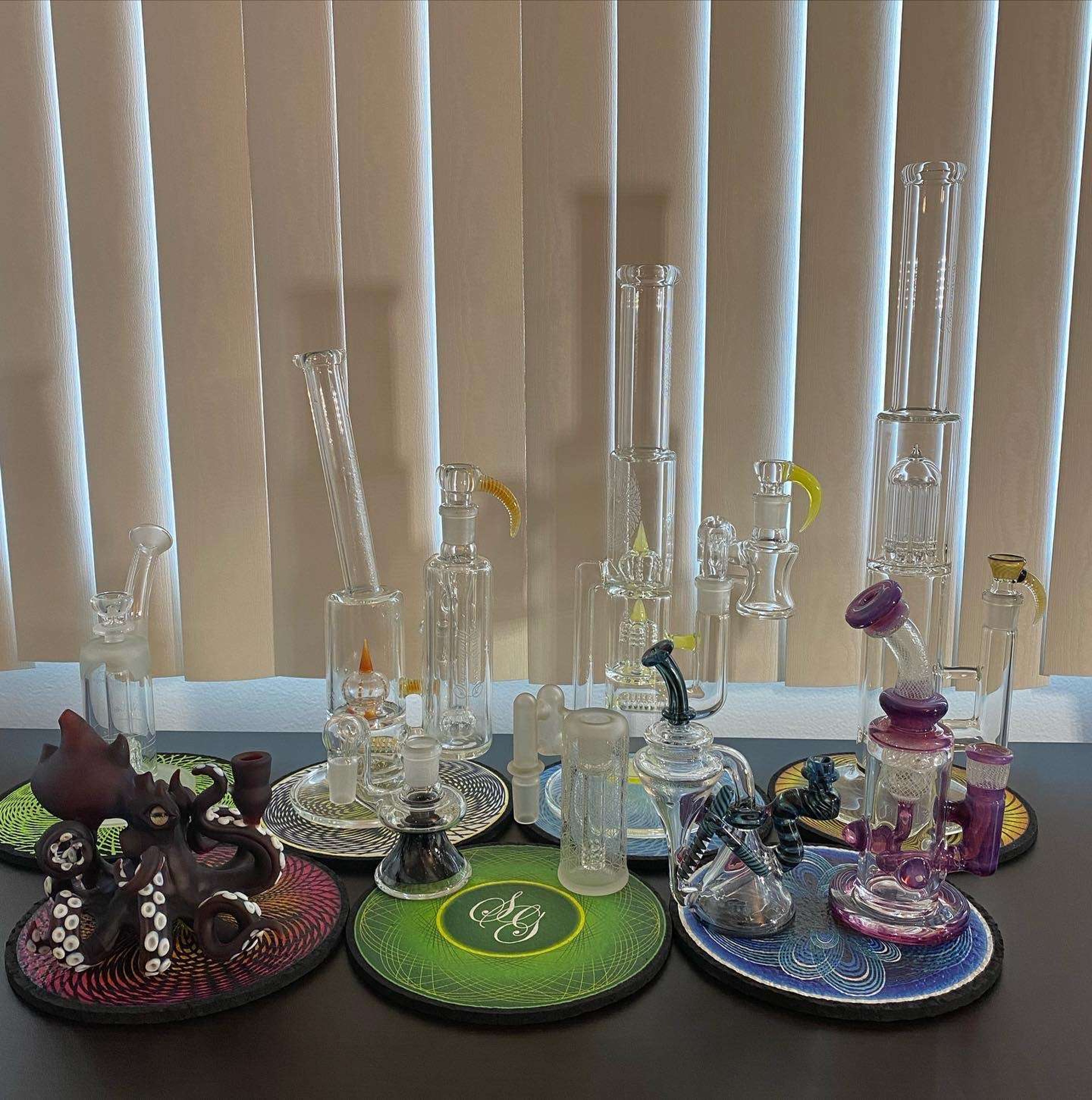 Preview pic of Tube/Rig collection