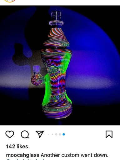 Preview pic of Moocah glass double uptake bottle rig