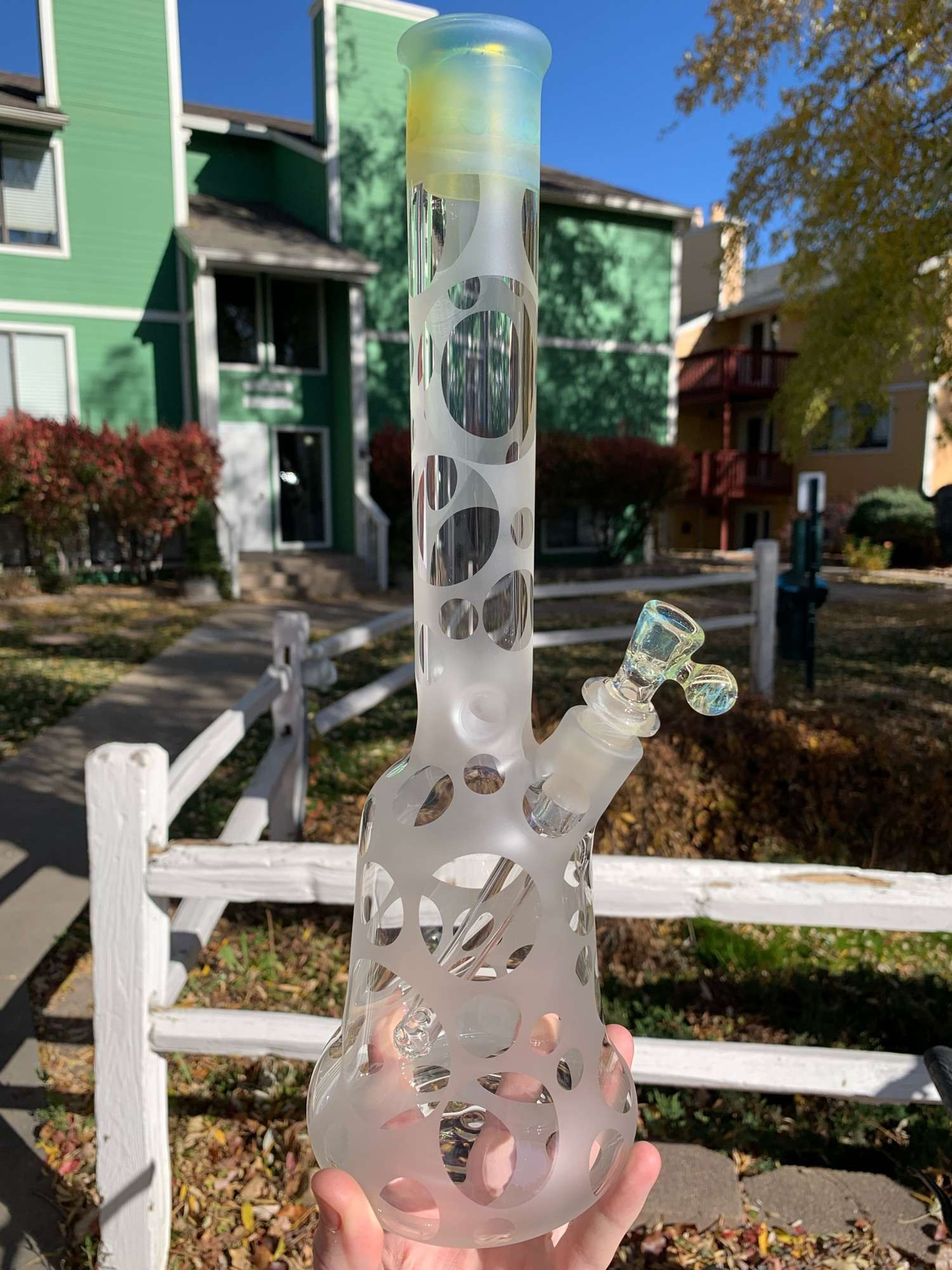 2021 oddball beaker image 0