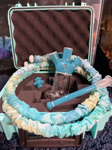 Preview pic of Angry Gaffer x Glass mule Hookah rig collab