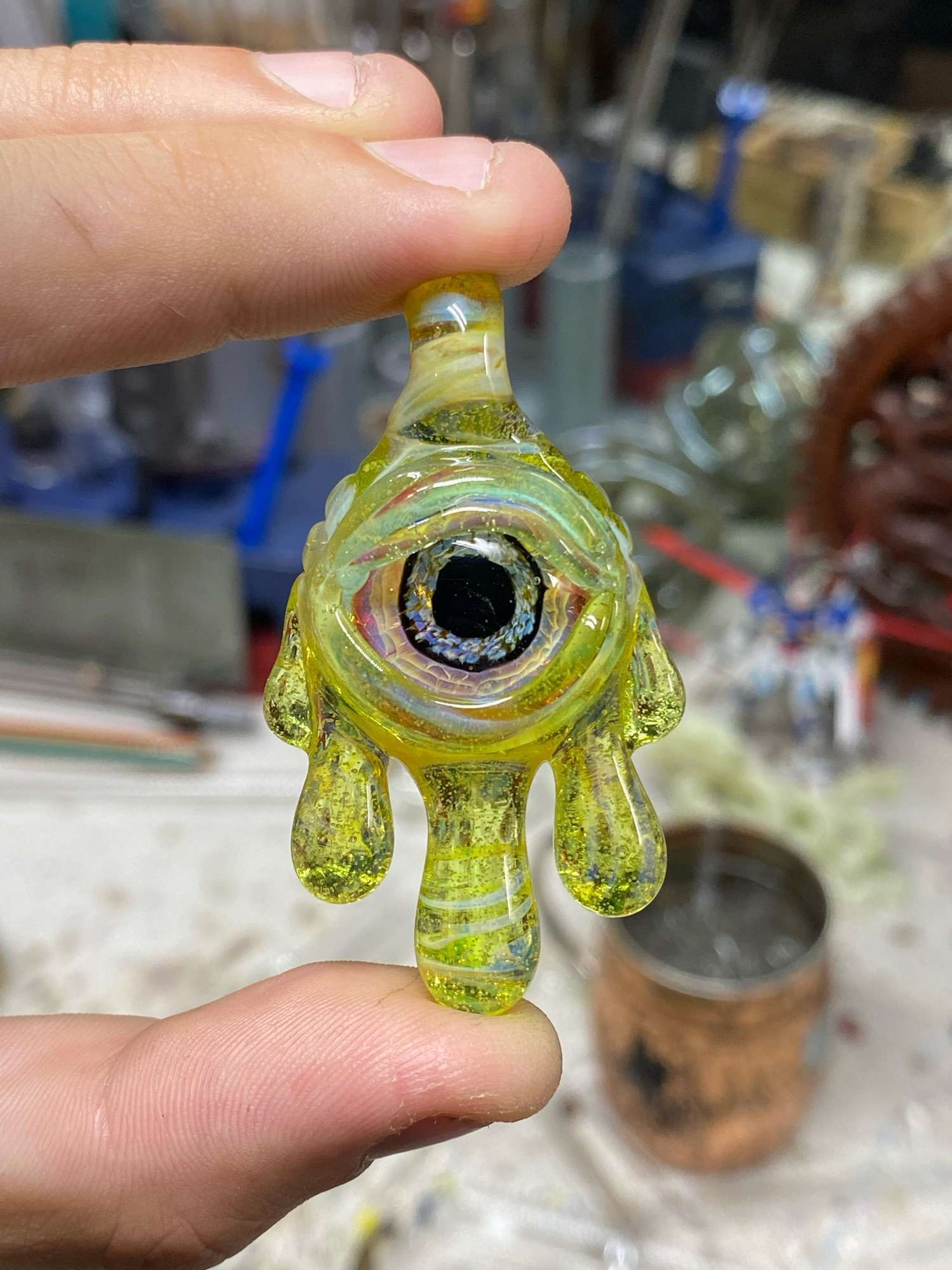 Preview pic of Drippy Eye Mille Pendant #3