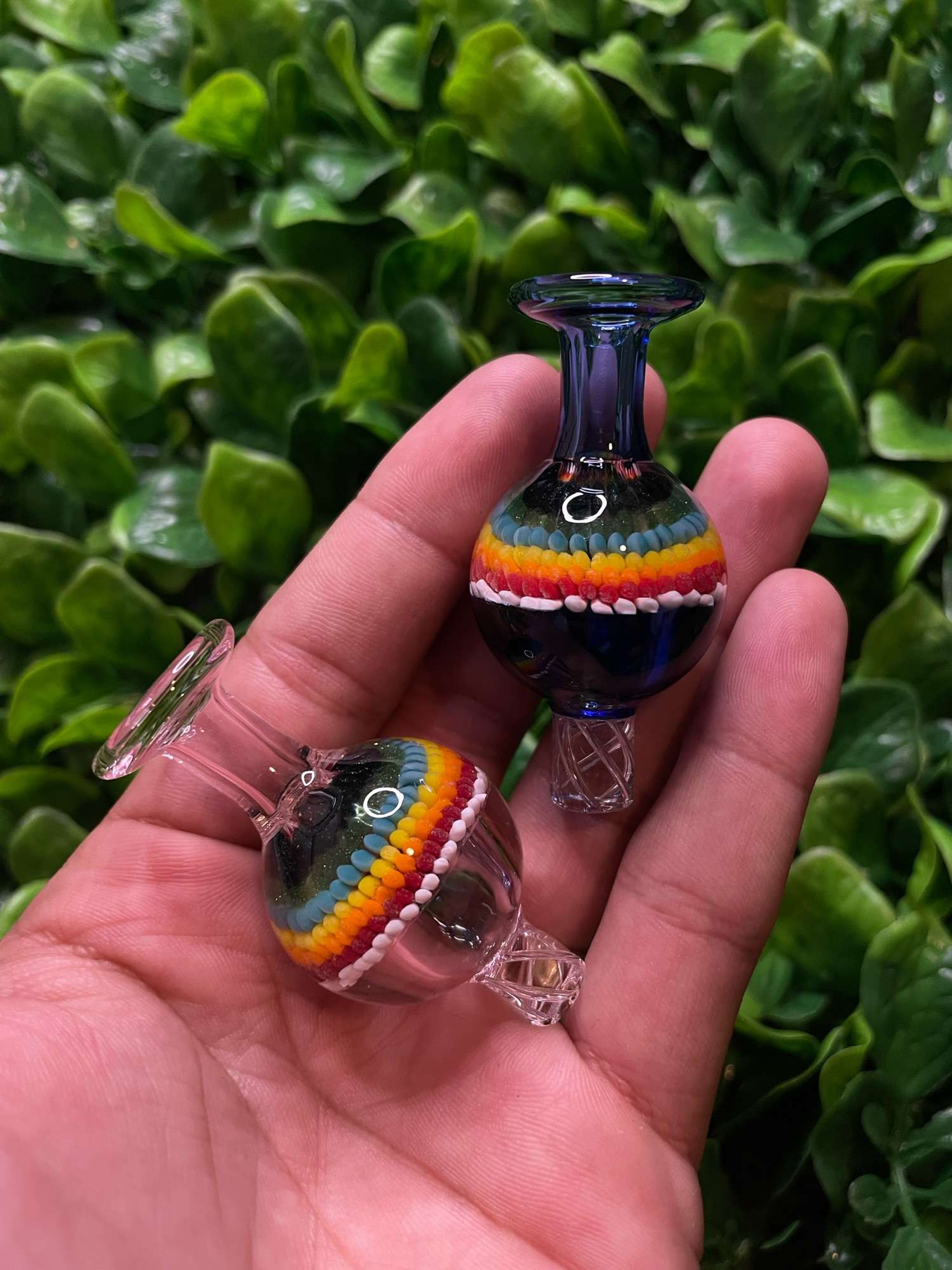 Bubble/spinner caps image 0