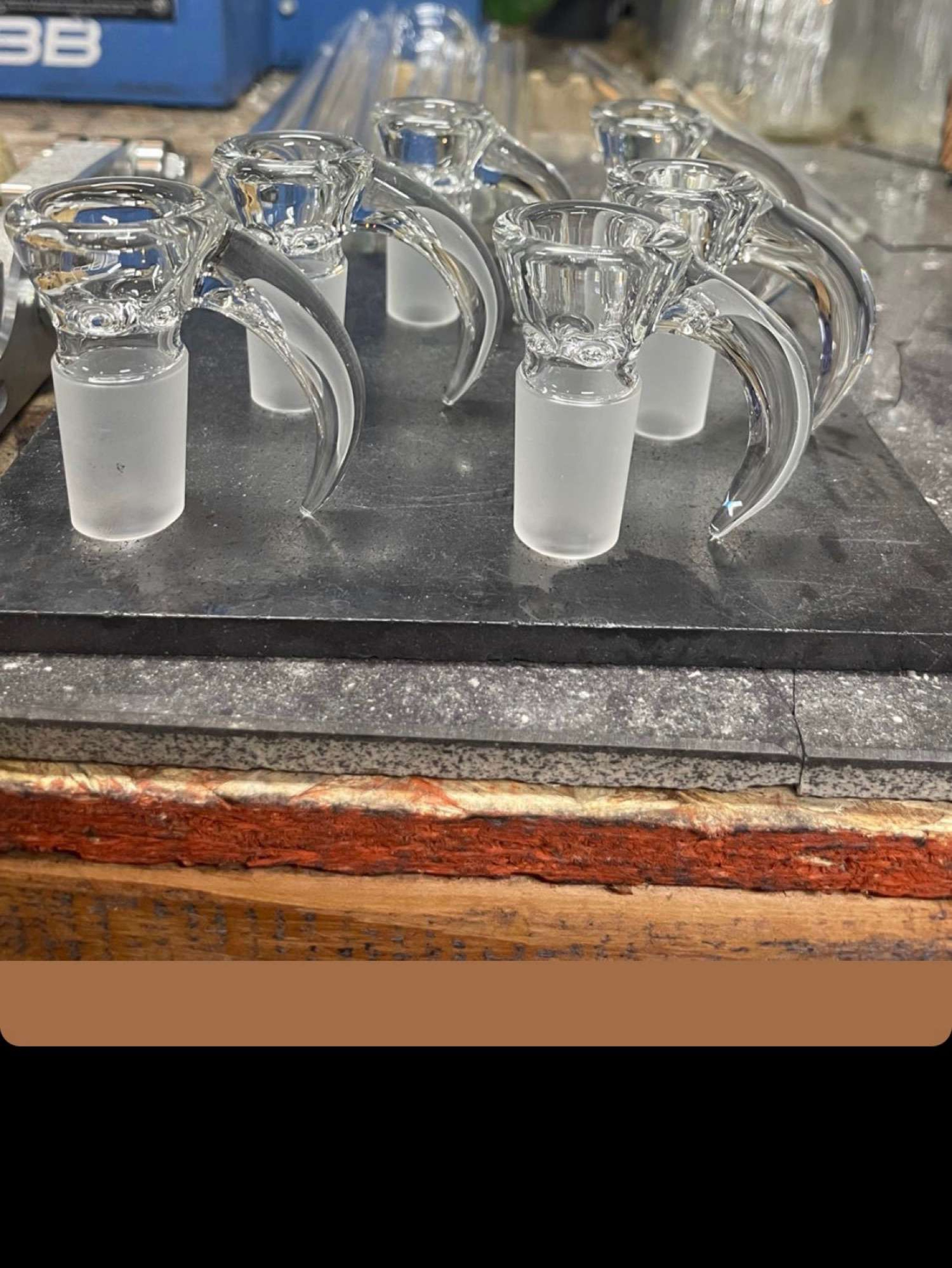 Preview pic of clear 18mm slides