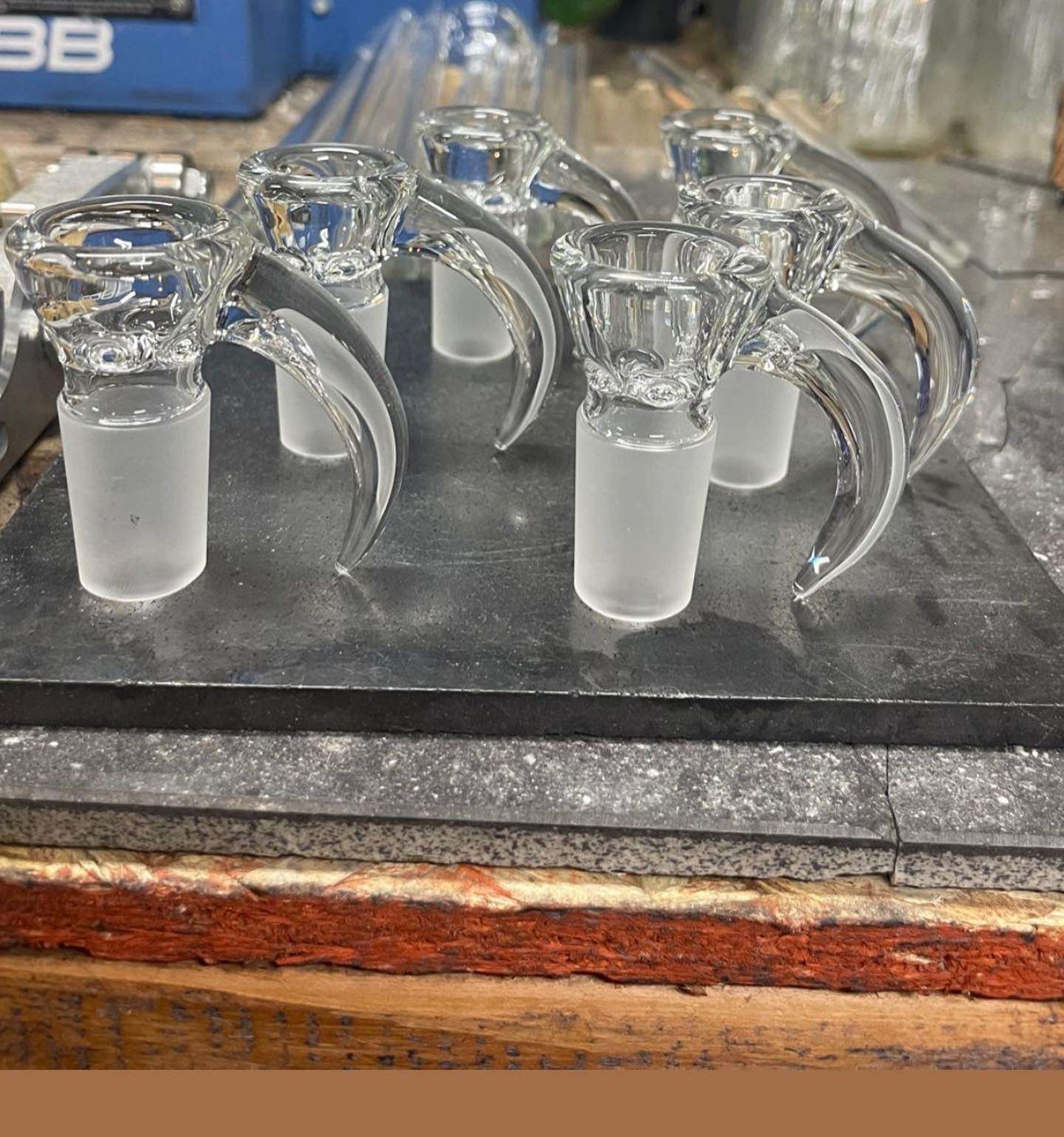 Preview pic of 18mm clear slides