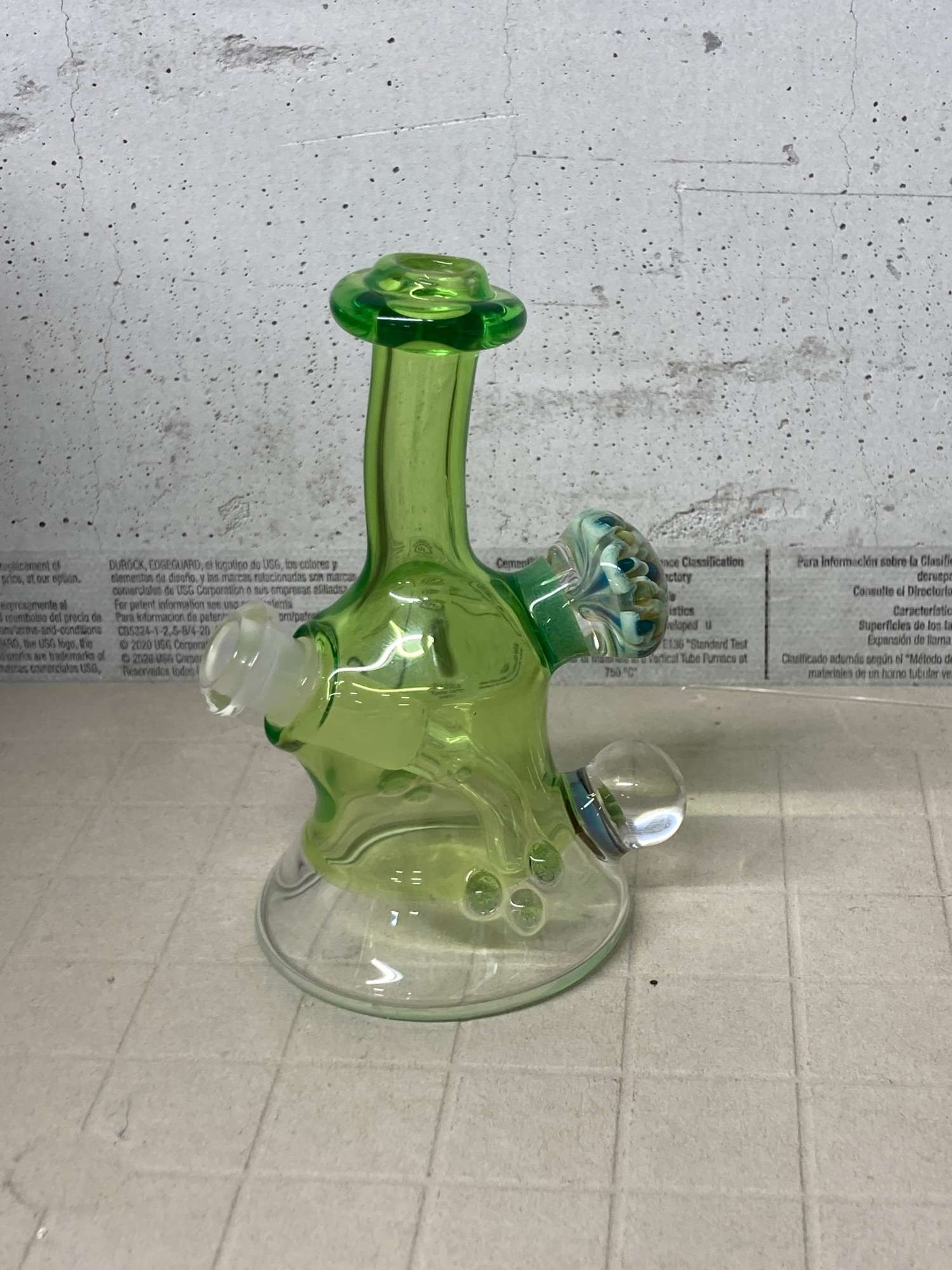 Preview pic of Green traveler