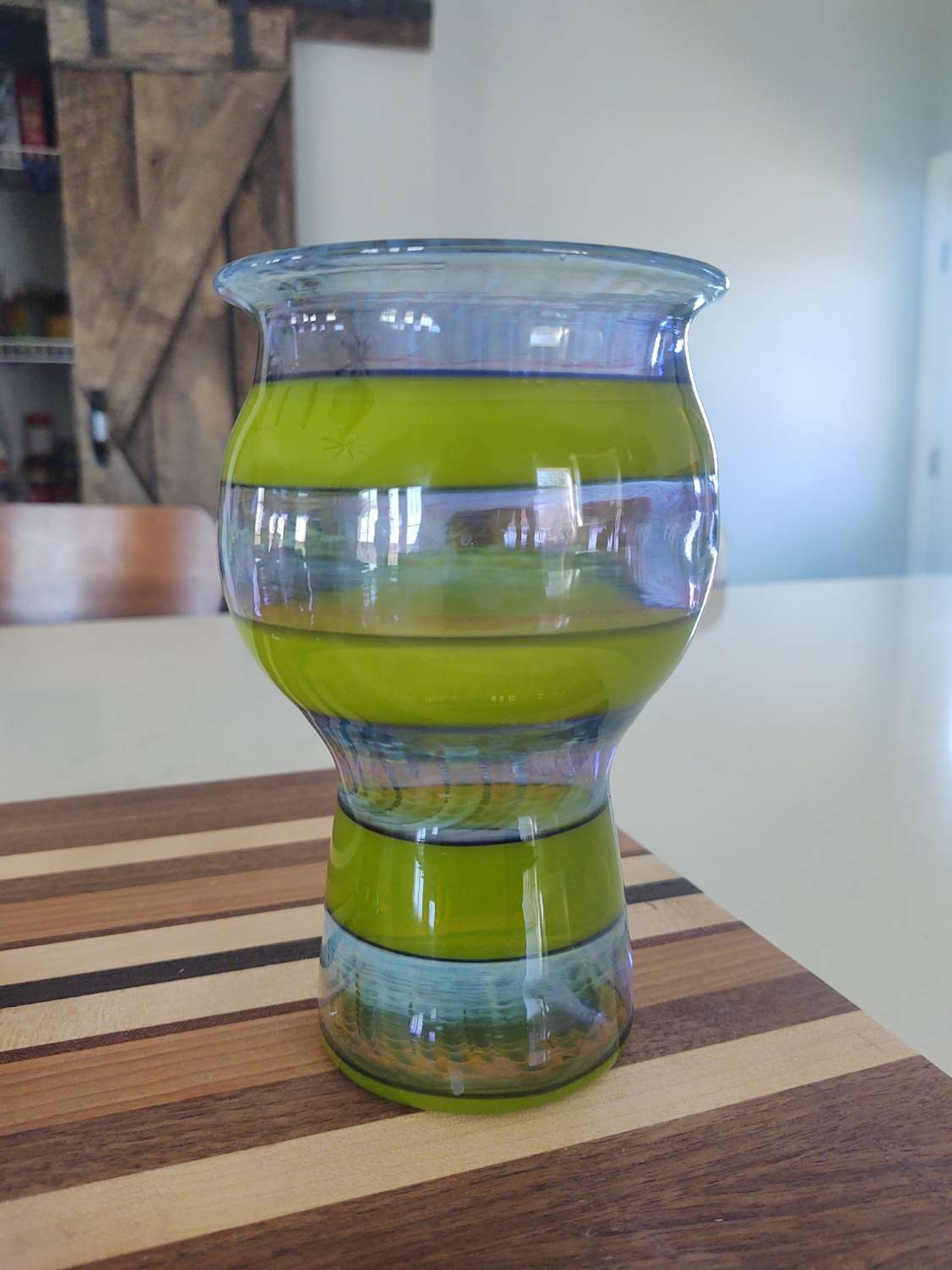 Preview pic of Freek glass