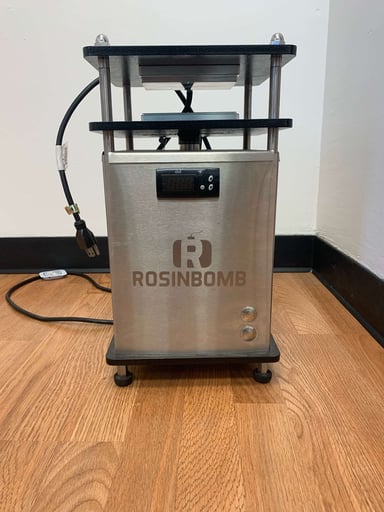 Preview pic of Rosinbomb Rosin Press