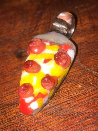 Preview pic of Pepperoni pizza slice pendant by @904pizzaboy glass