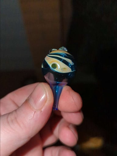 Preview pic of Cobalt with blue caramel