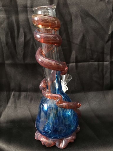 Preview pic of Beautiful bong