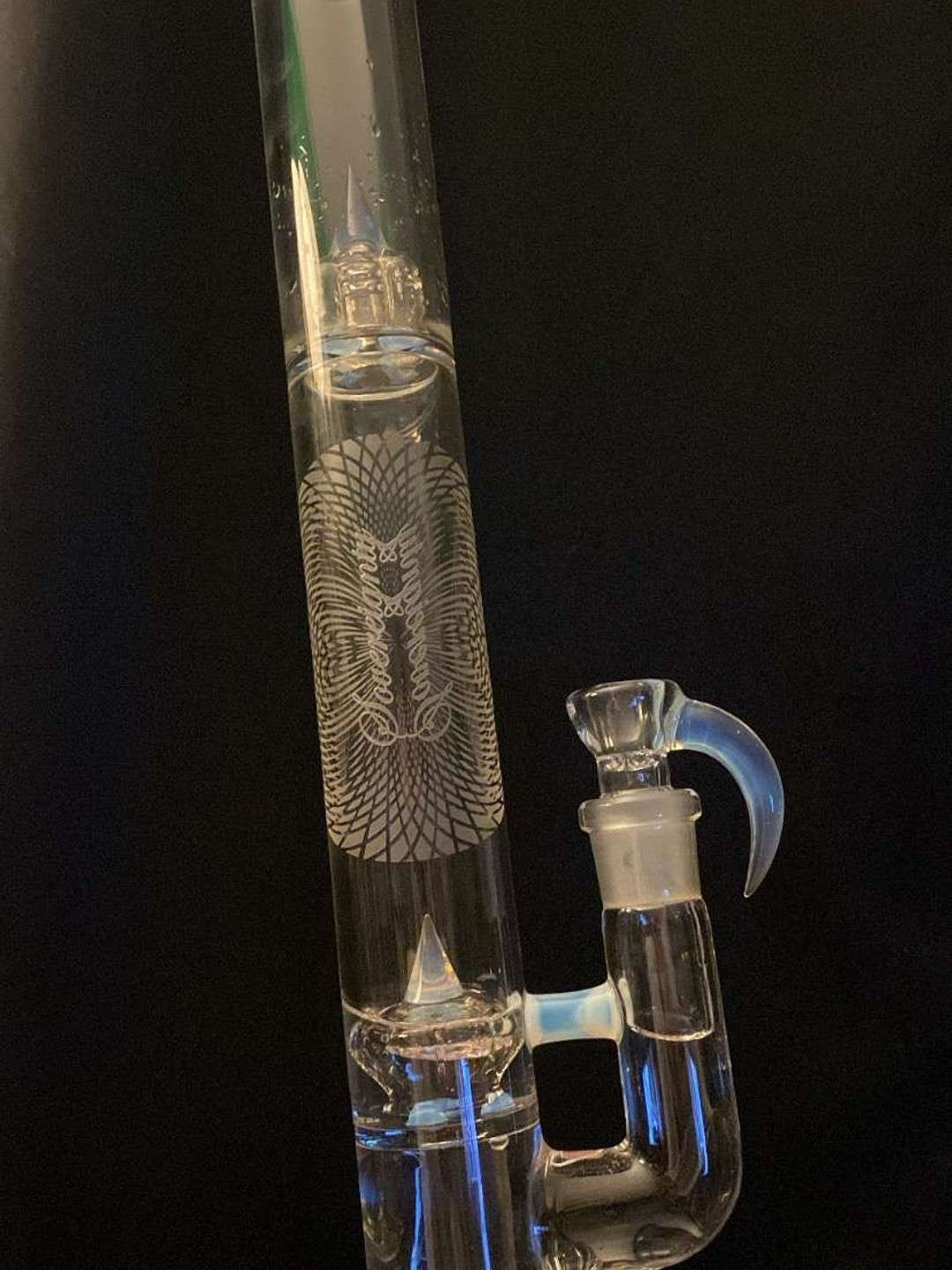 Preview pic of Sovereignty Imperial 44 MA Glopal with Retti blasting