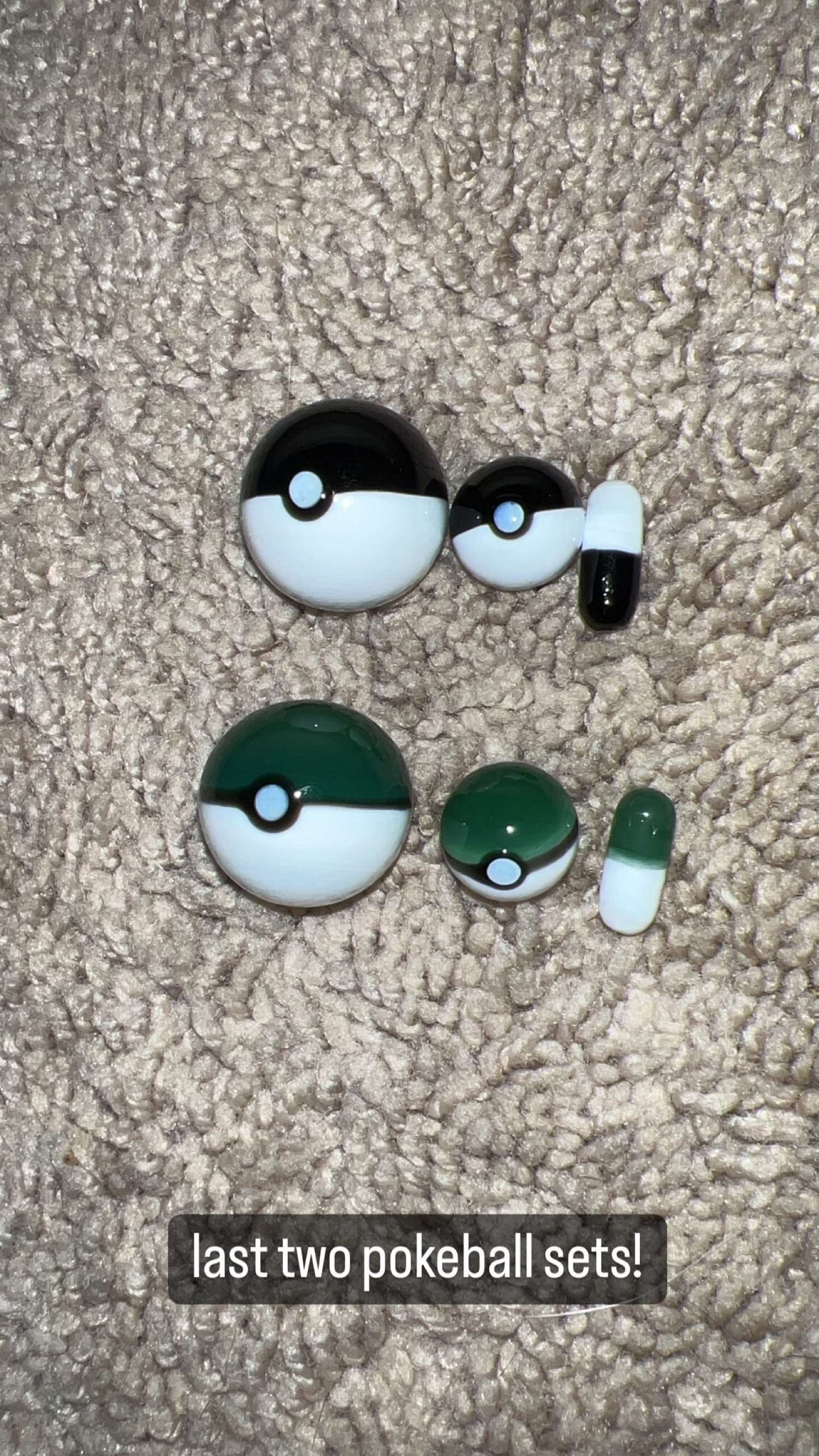 Preview pic of pokeball sets