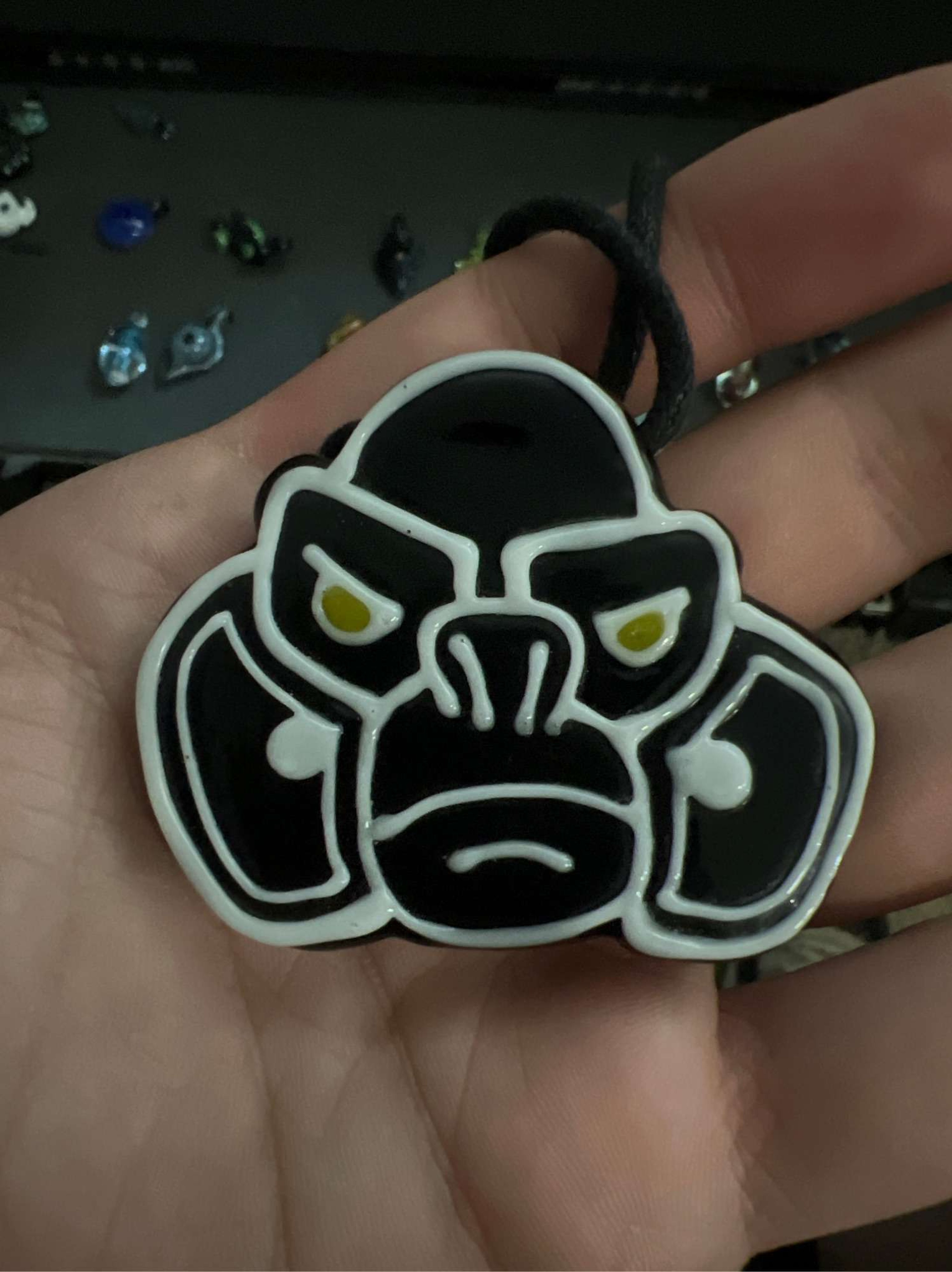 Preview pic of Coyle stringer drawn monkey pendant