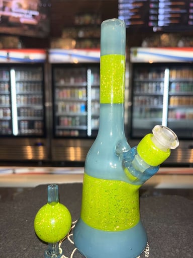 Preview pic of Lekseno glass