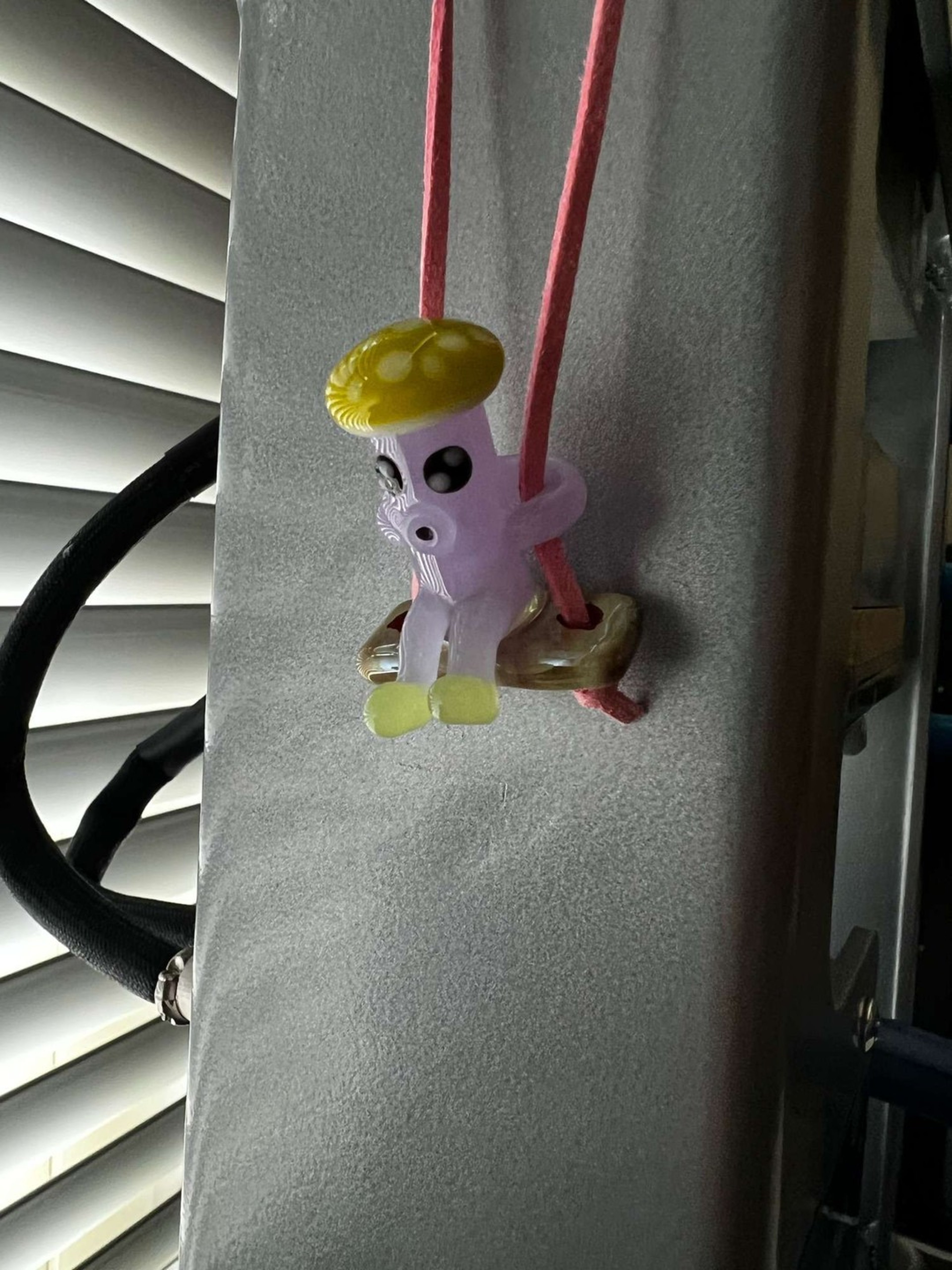 Alexander The Great - Mushy on a swing image 0