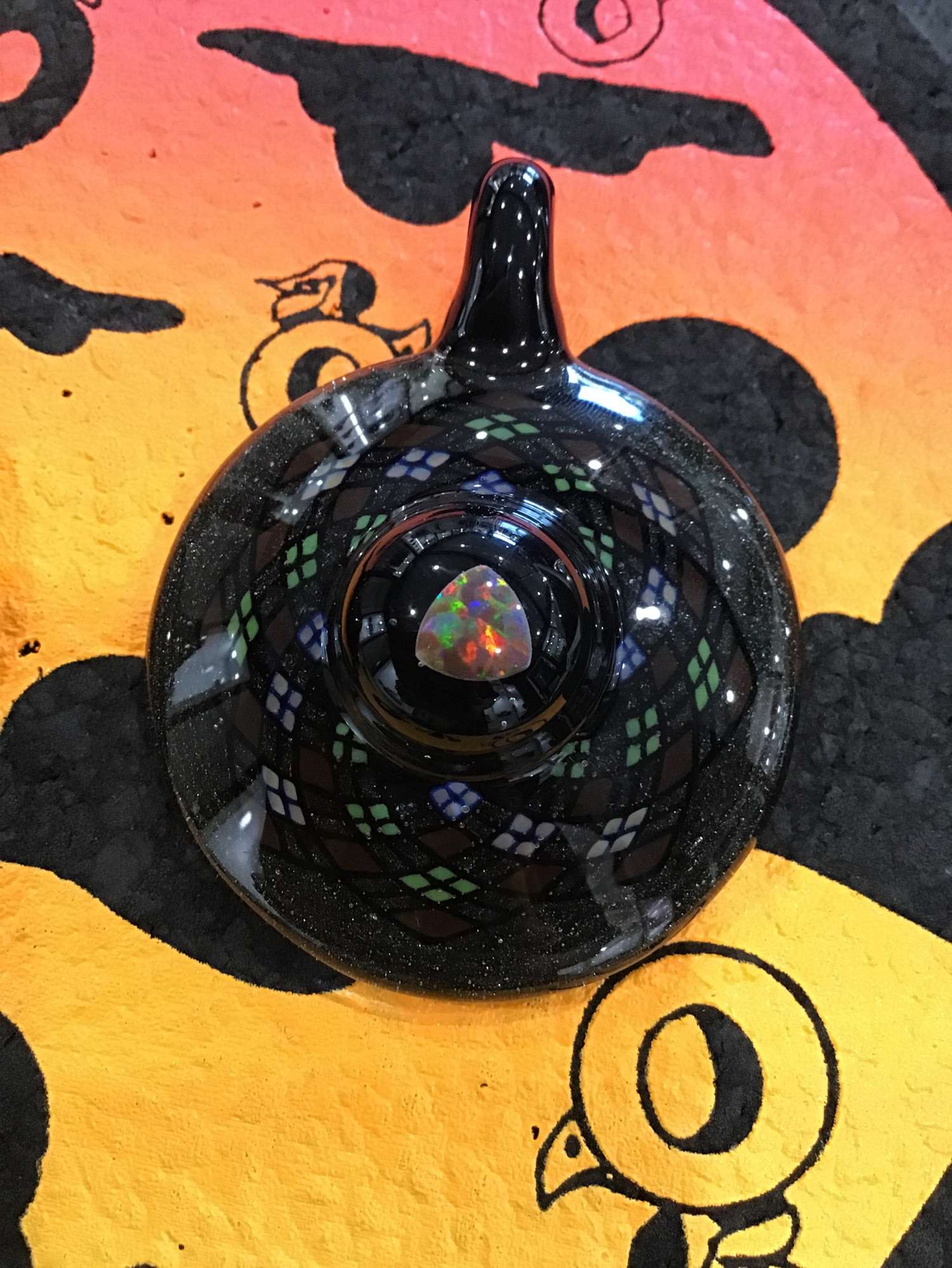 Dew pendys image 0