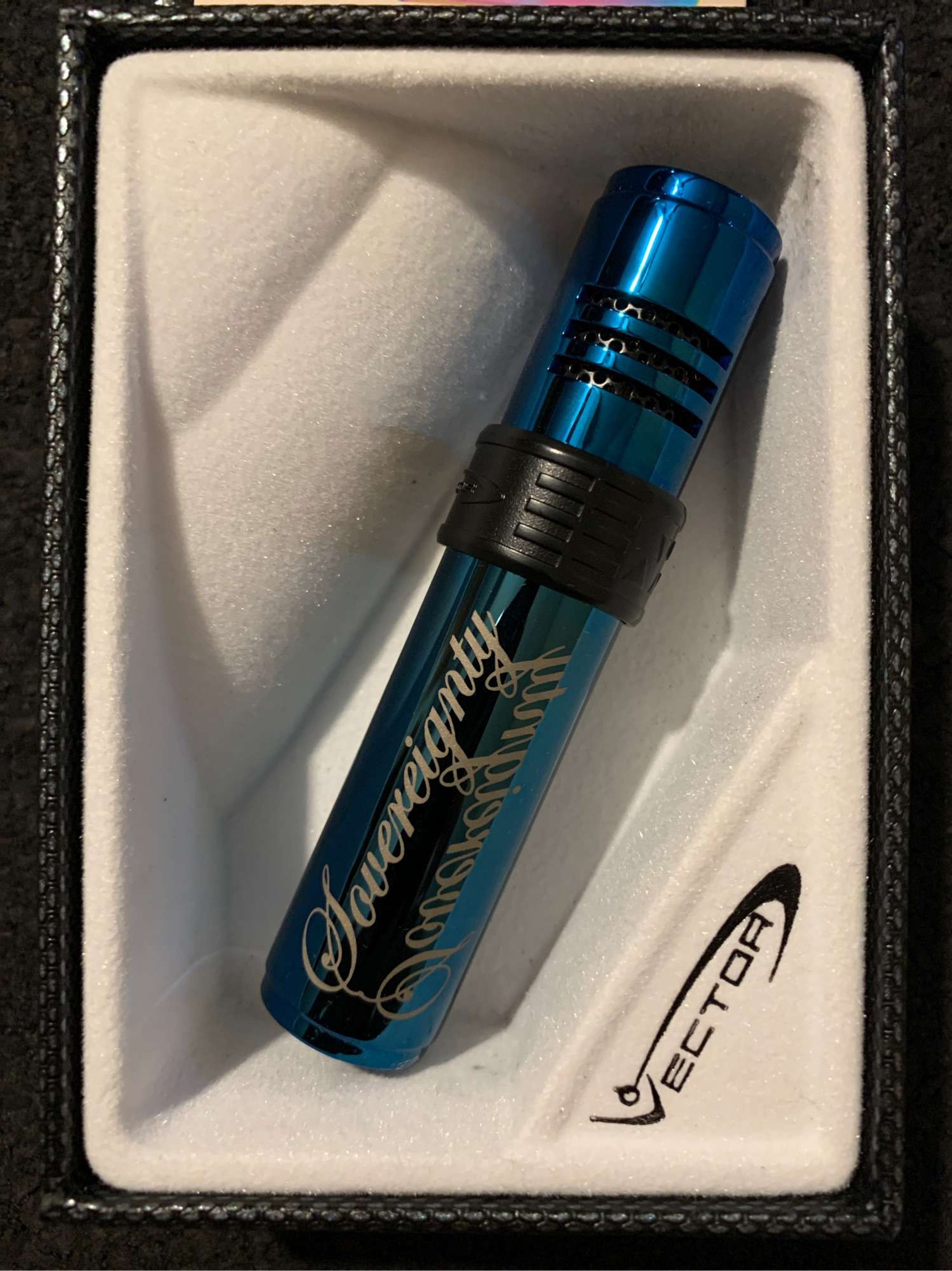 Vector Robusto Torch image 0