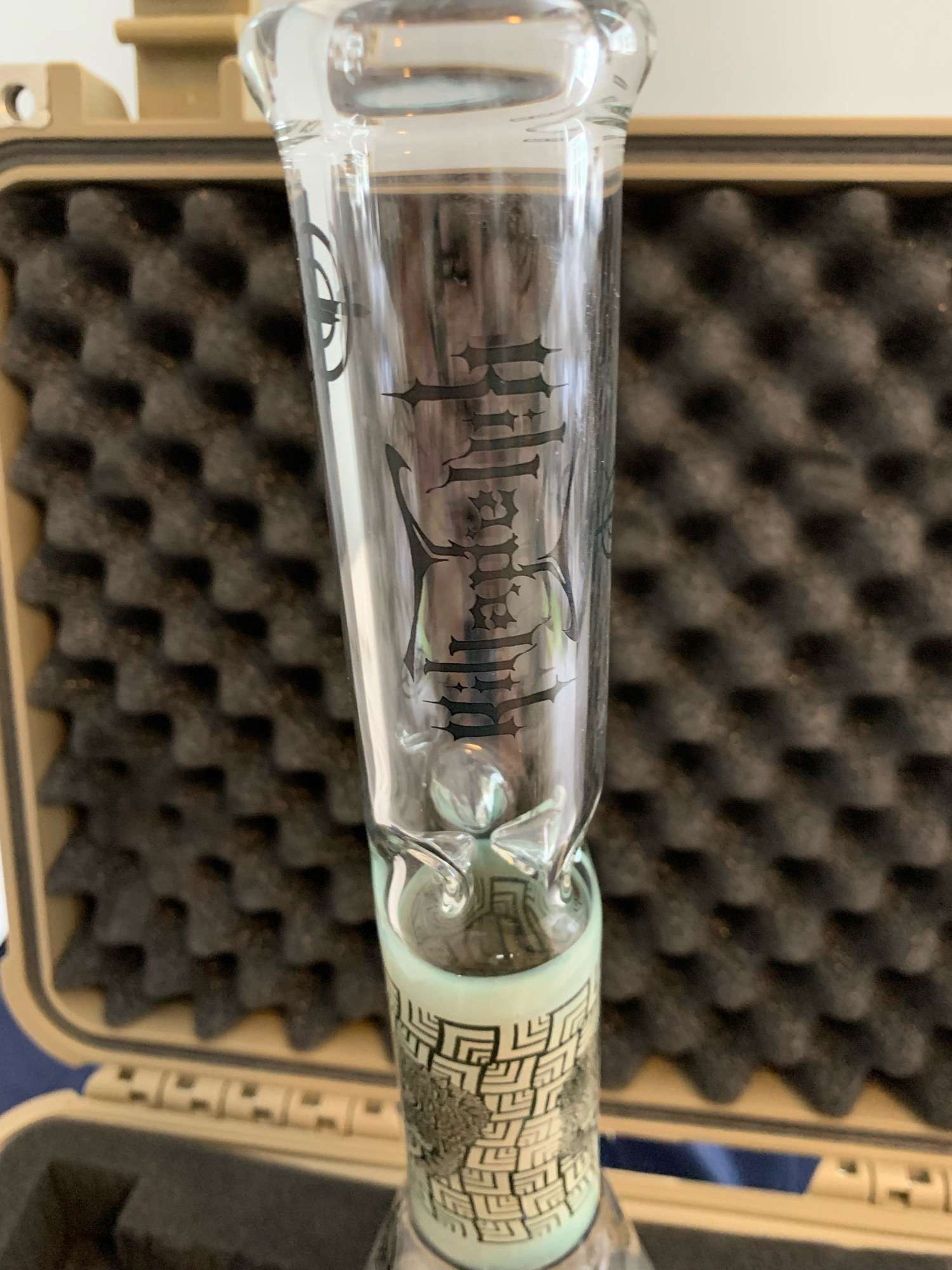 Killadelph x Mclamb 12.5” beaker image 0