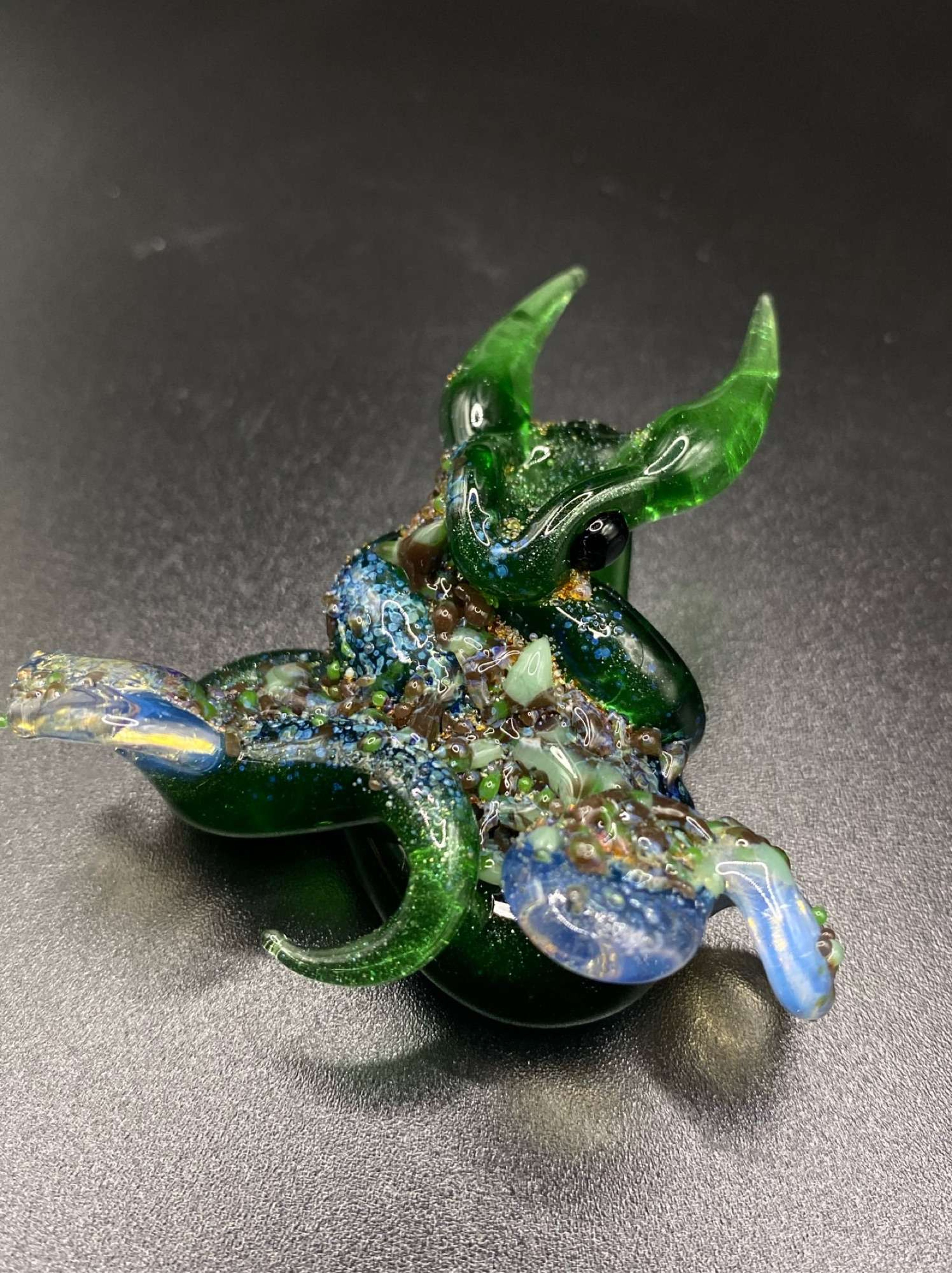2022 Gilyum Glass “green stardust” Python Pendant image 0