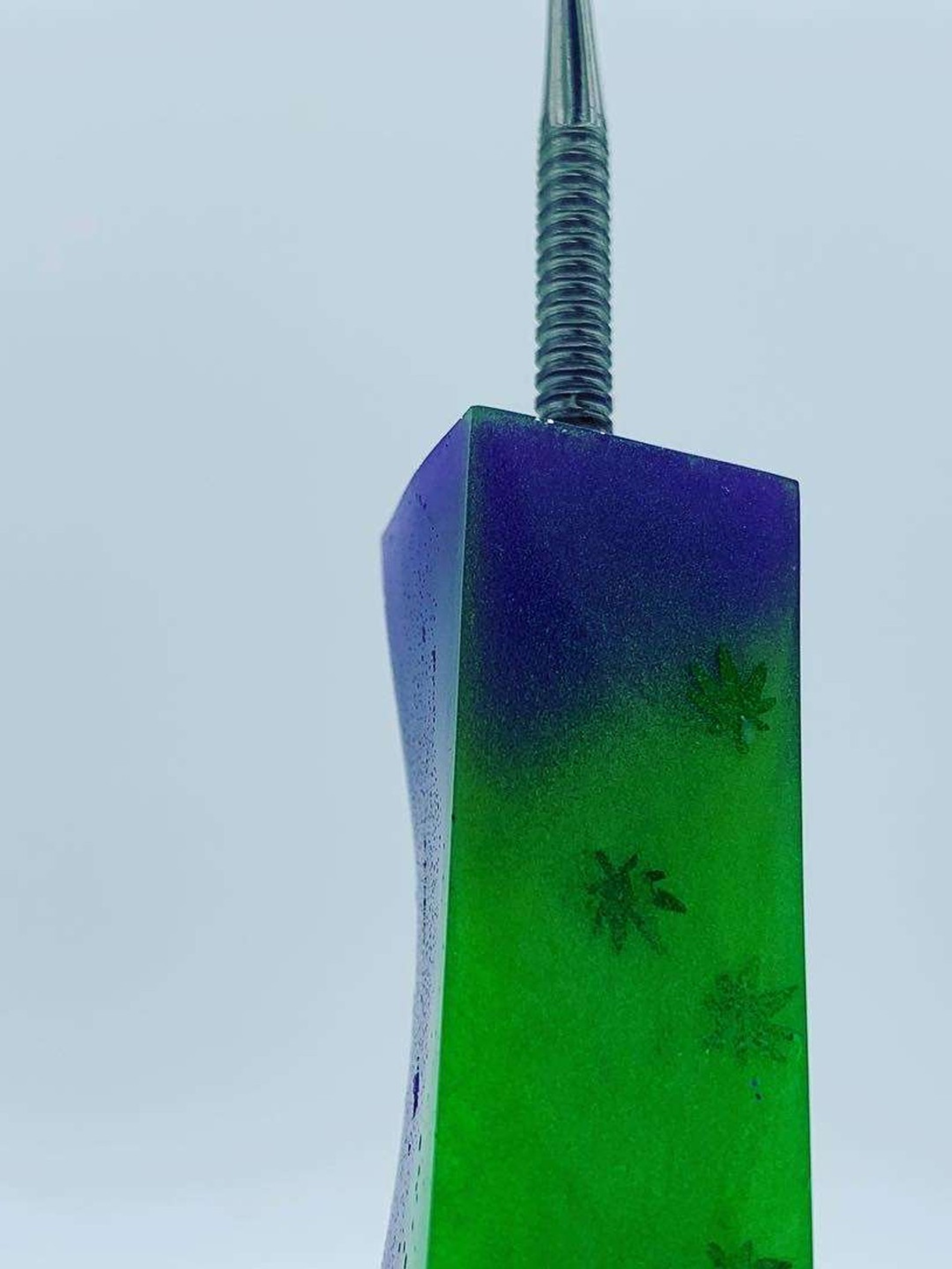 Green and purple resin dabber tool image 0