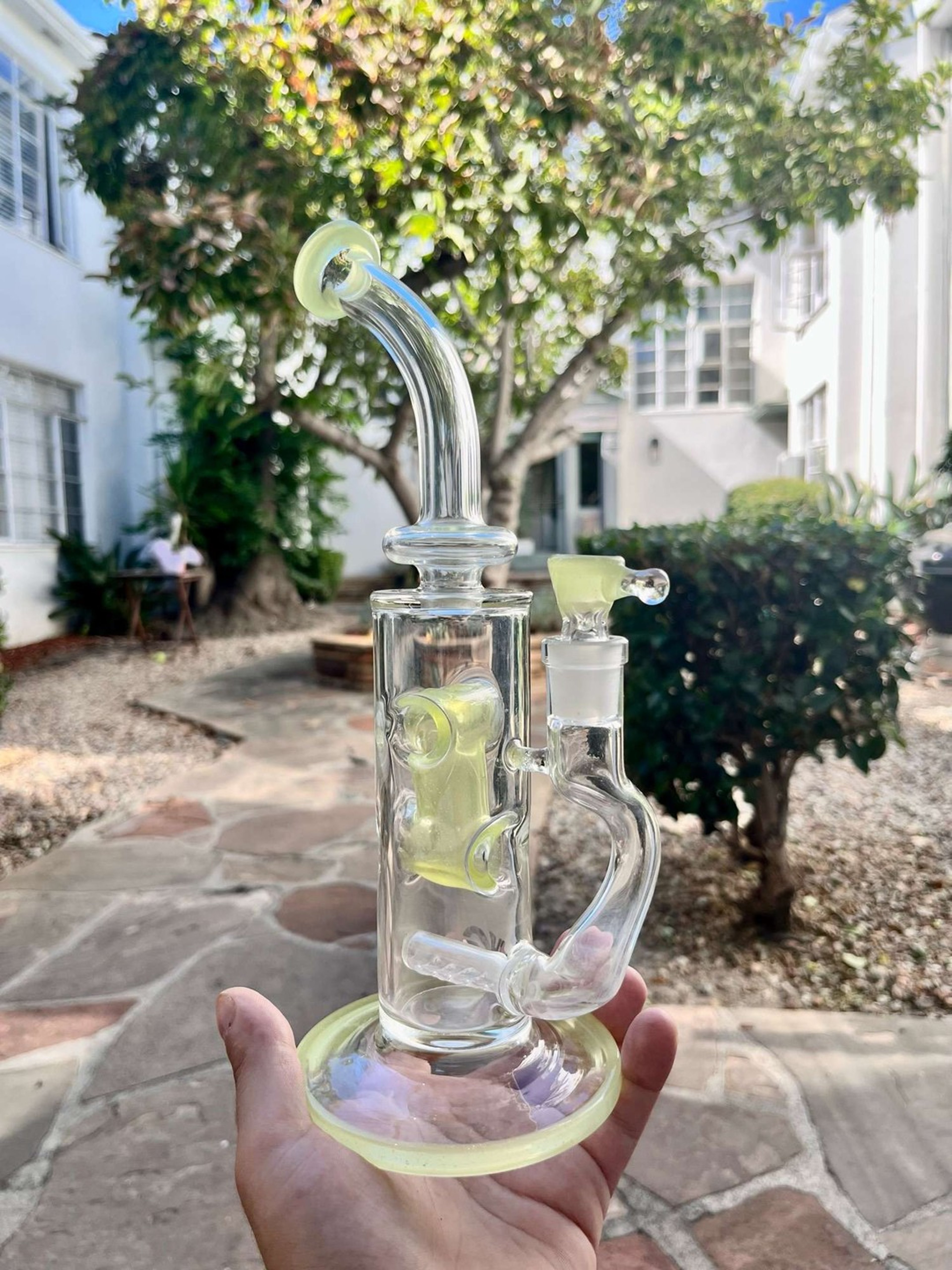 Preview pic of Texas Hot Glass (THG) UV/CFL T-Swiss Rig