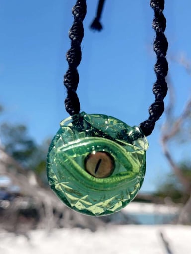 Preview pic of Upgrade glass Dragon Eye coin