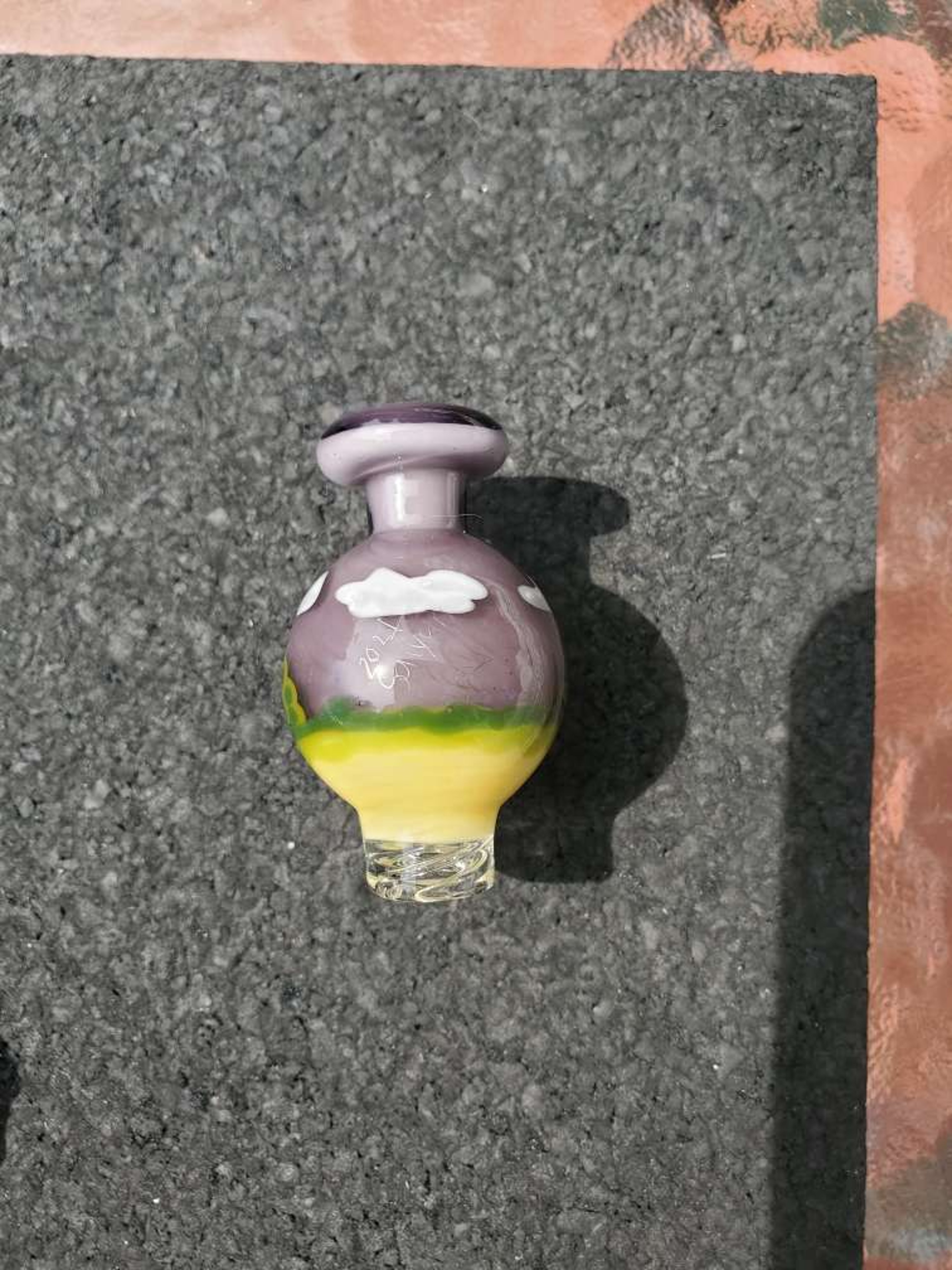 Pikachu spinner cap. Siayan glass. image 0