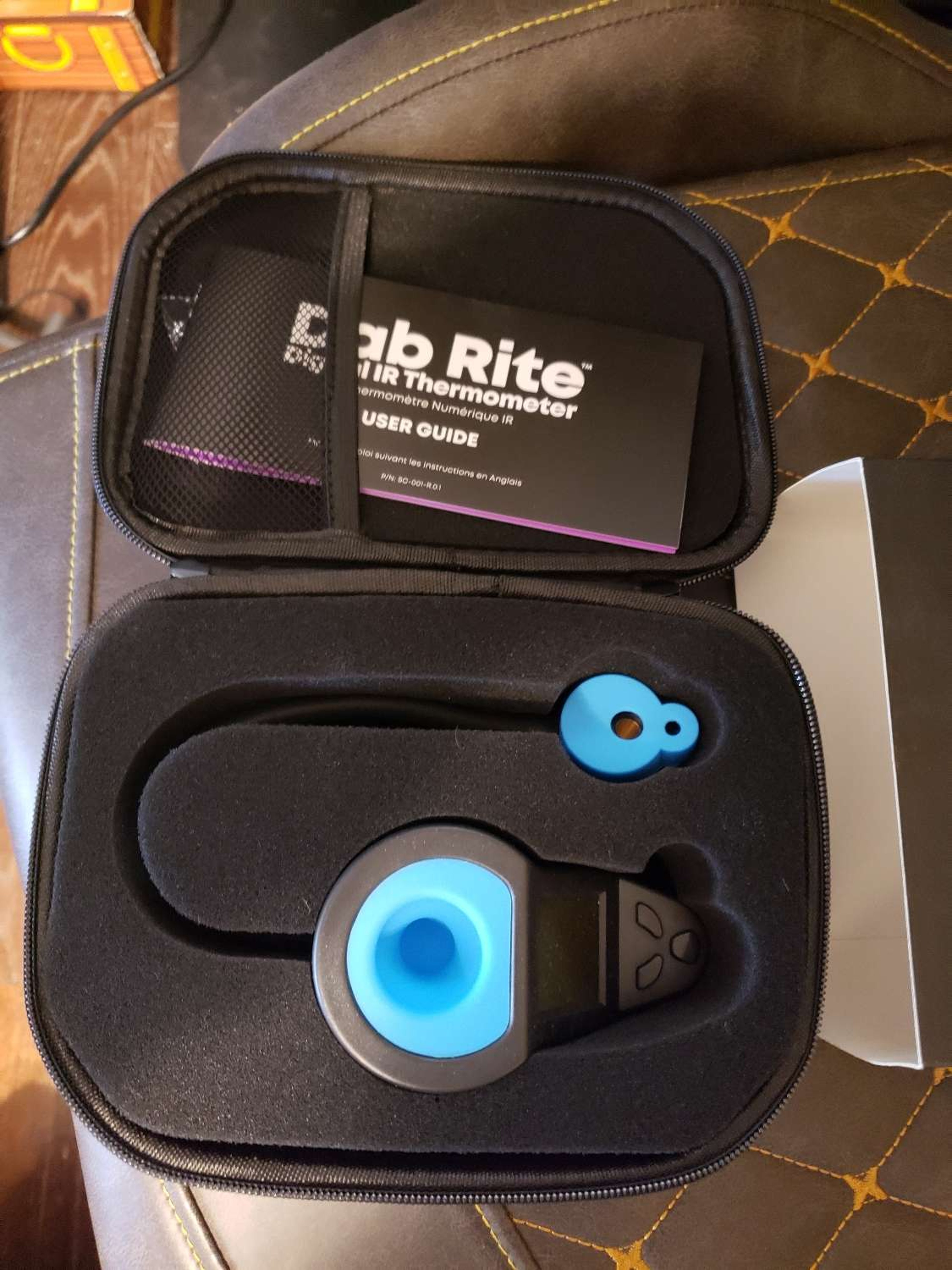Preview pic of Dab Rite blue/black new condition