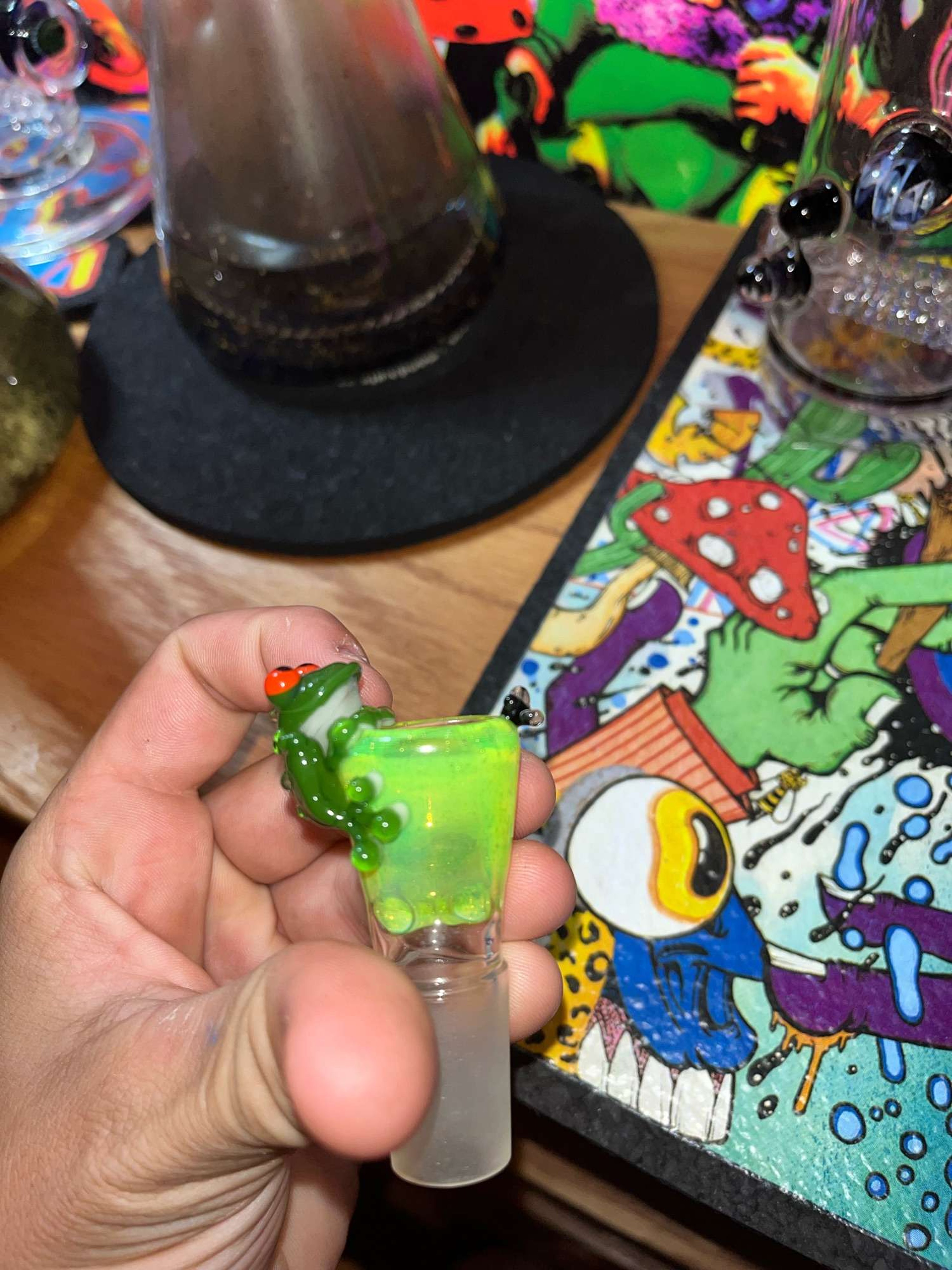 Preview pic of 18 mm DZ Glass X Precious outs collab