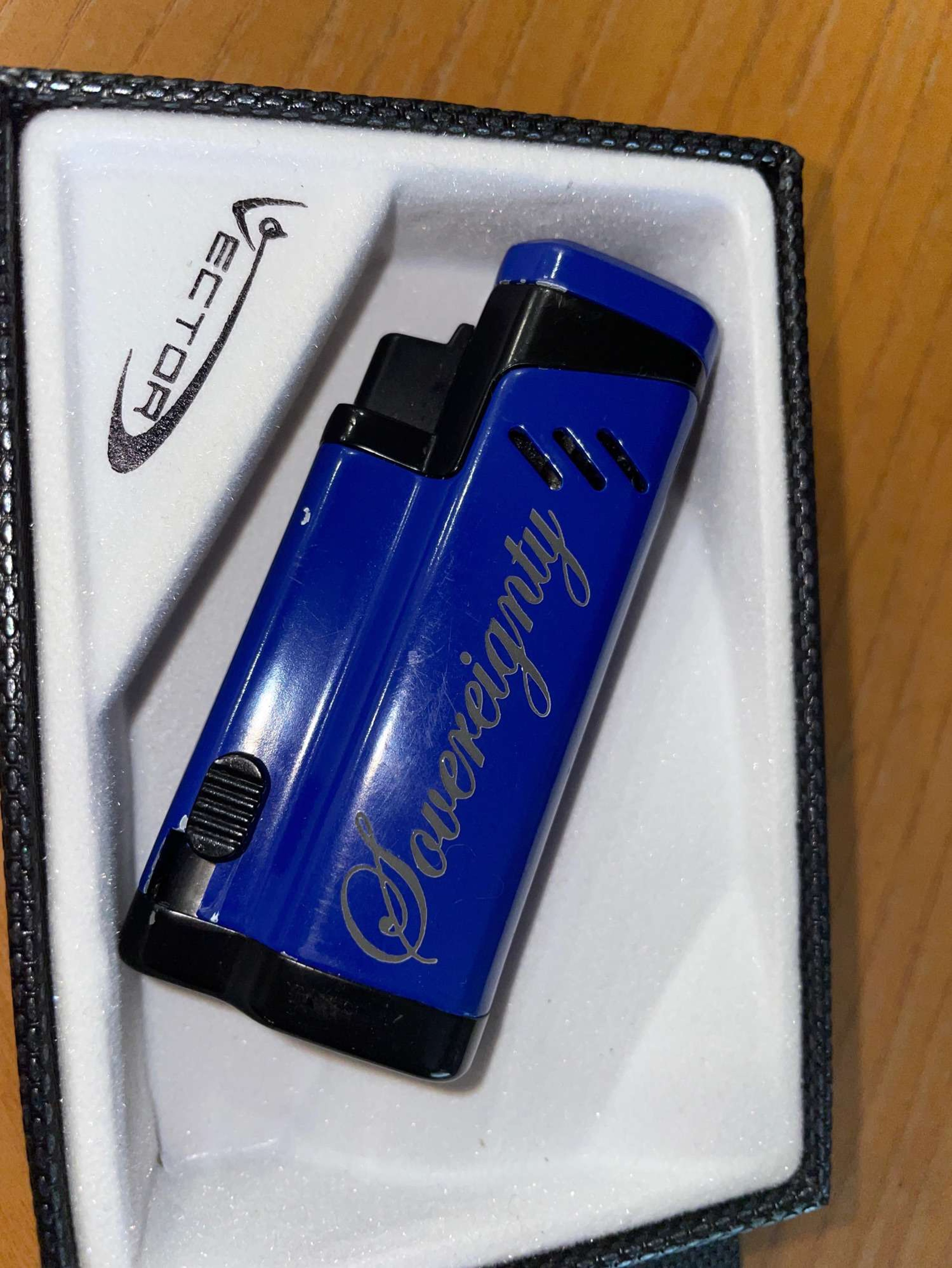 Sov quad flame vector torch with box image 0