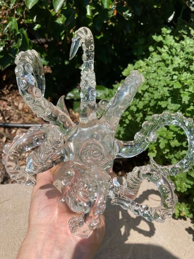 Preview pic of Wicked glass Kraken w cap