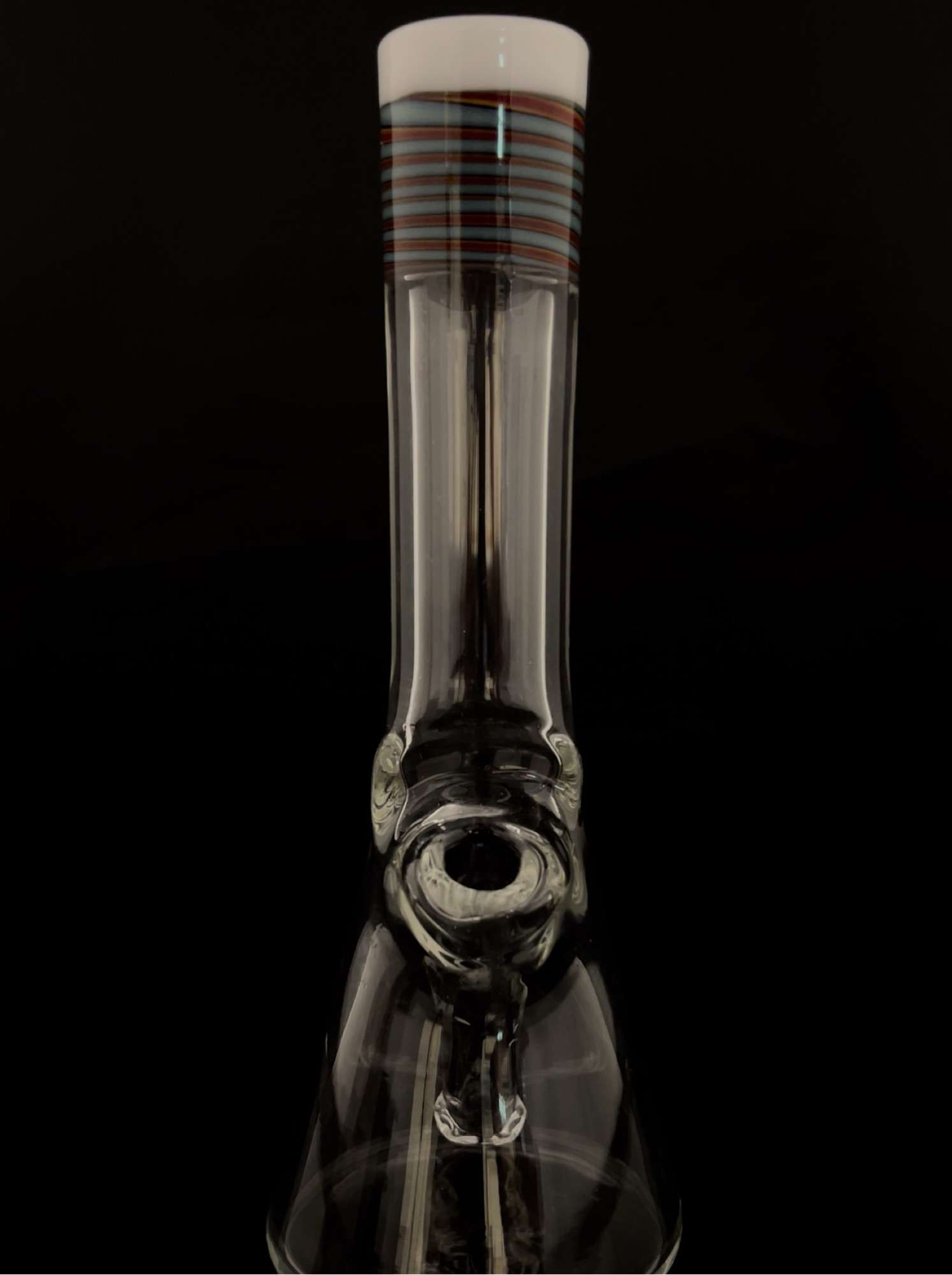 Beaker image 0