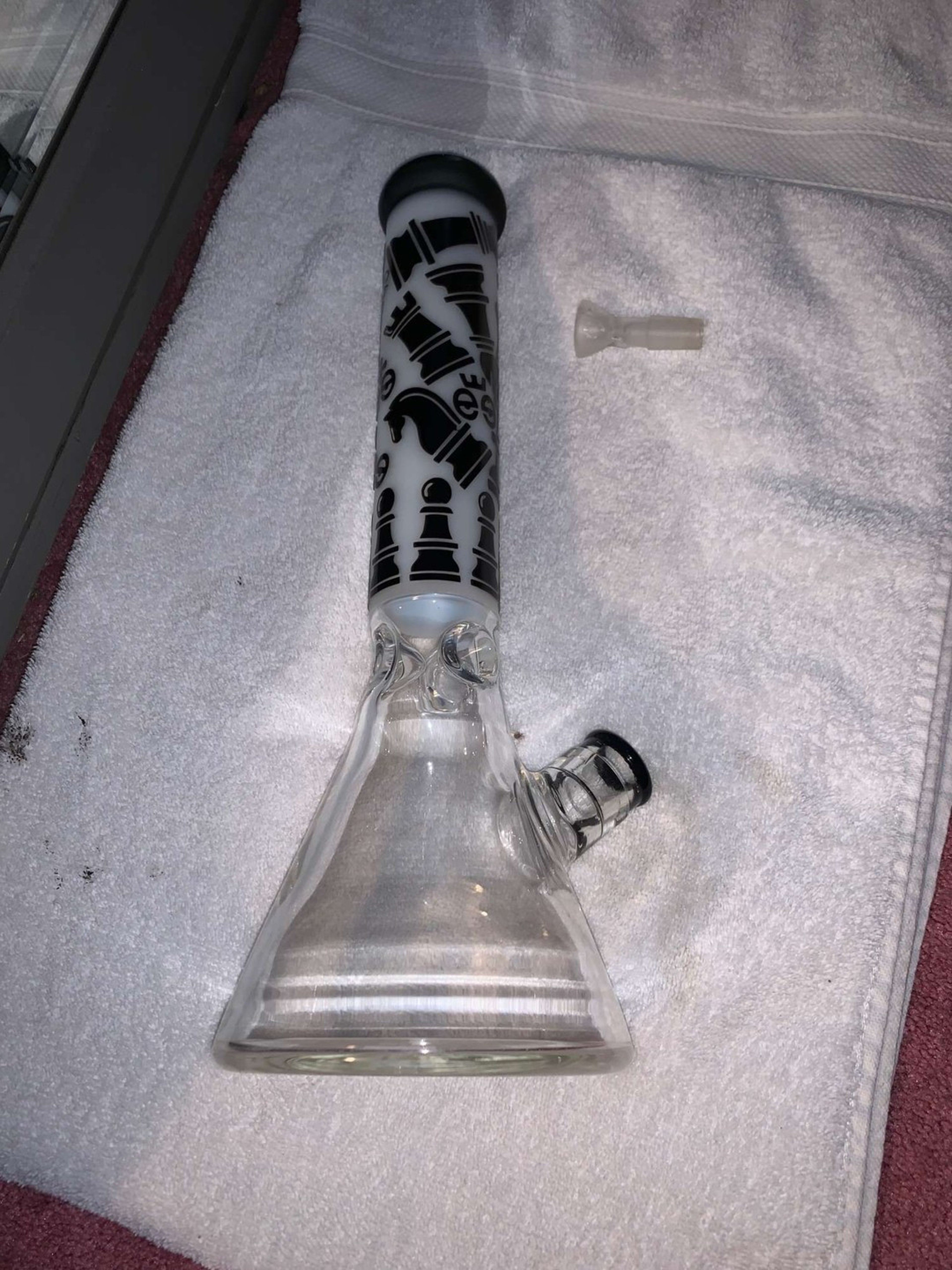 Cheech Cold Worked Chess Beaker image 0